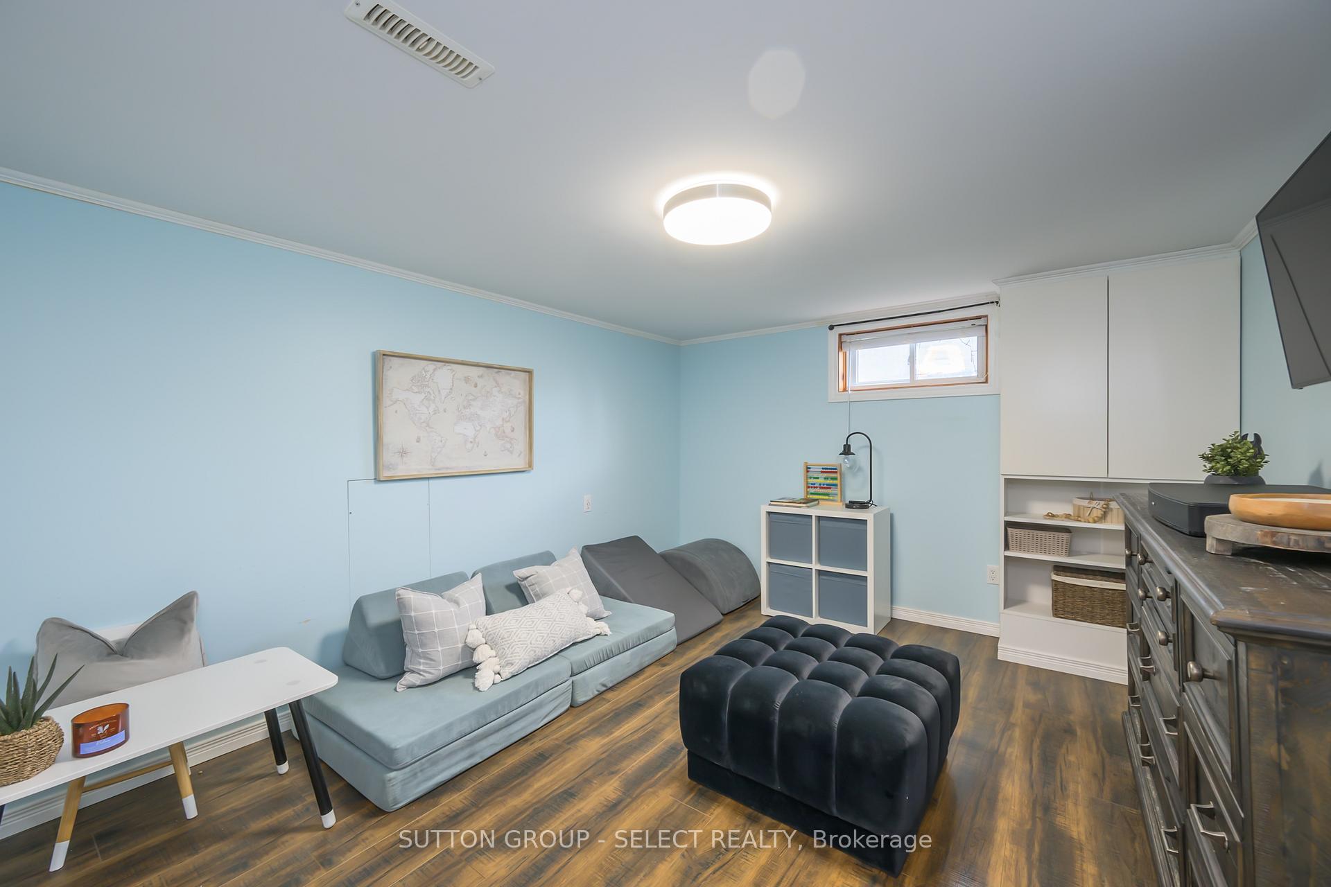 Photo 29 of 108 Coulter Avenue, Central Elgin, Rural Central Elgin — HOMEH
