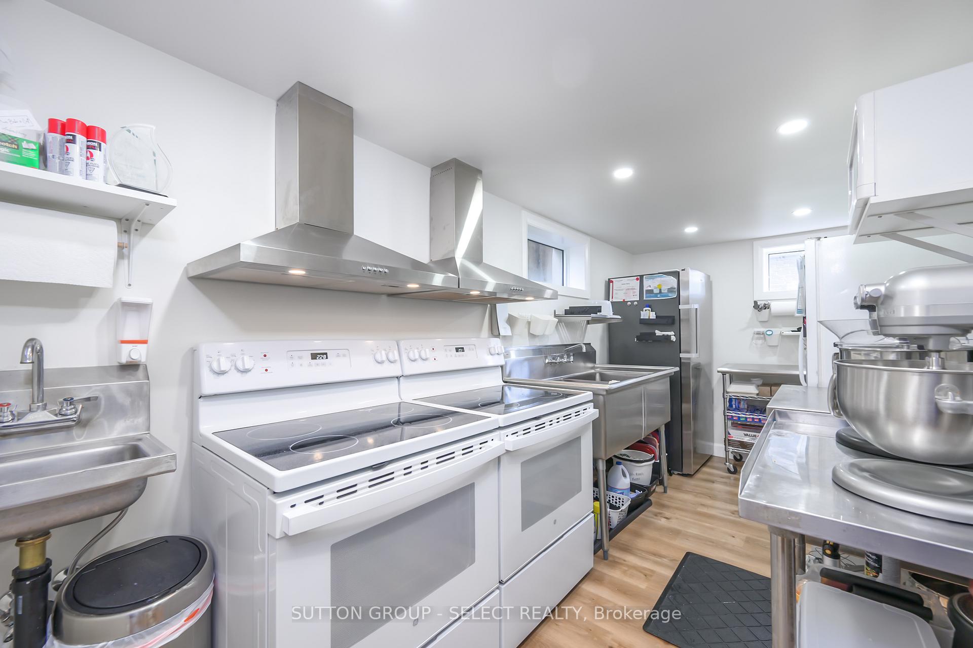 Photo 32 of 108 Coulter Avenue, Central Elgin, Rural Central Elgin — HOMEH