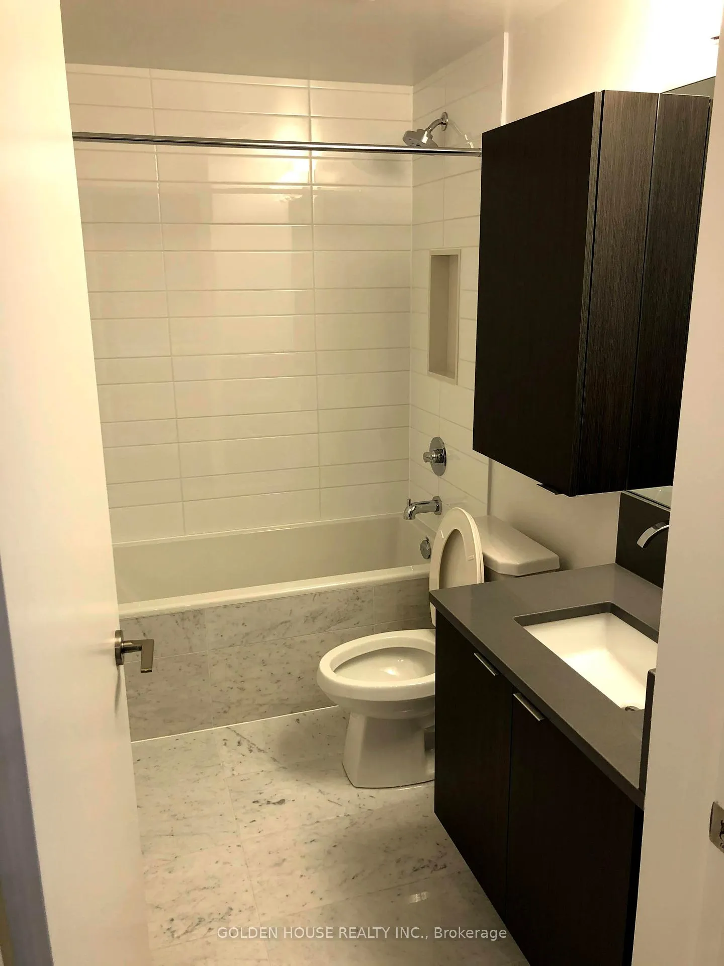 Photo 6 of Unit 1007, 38 iannuzzi Street, Toronto, Niagara — HOMEH