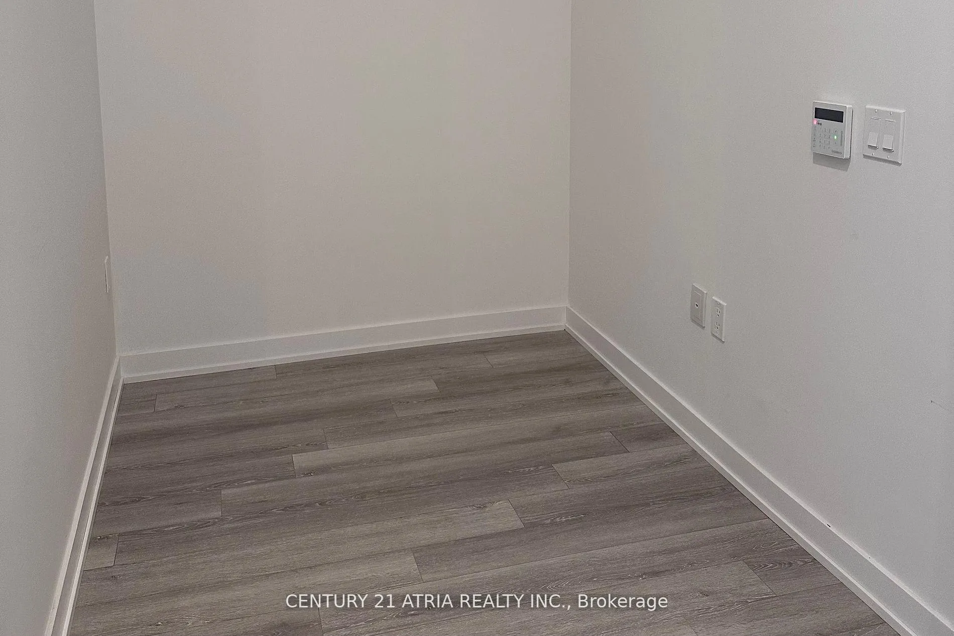 Photo 7 of Unit 206, 121 St. Patrick Street E, Toronto, University — HOMEH