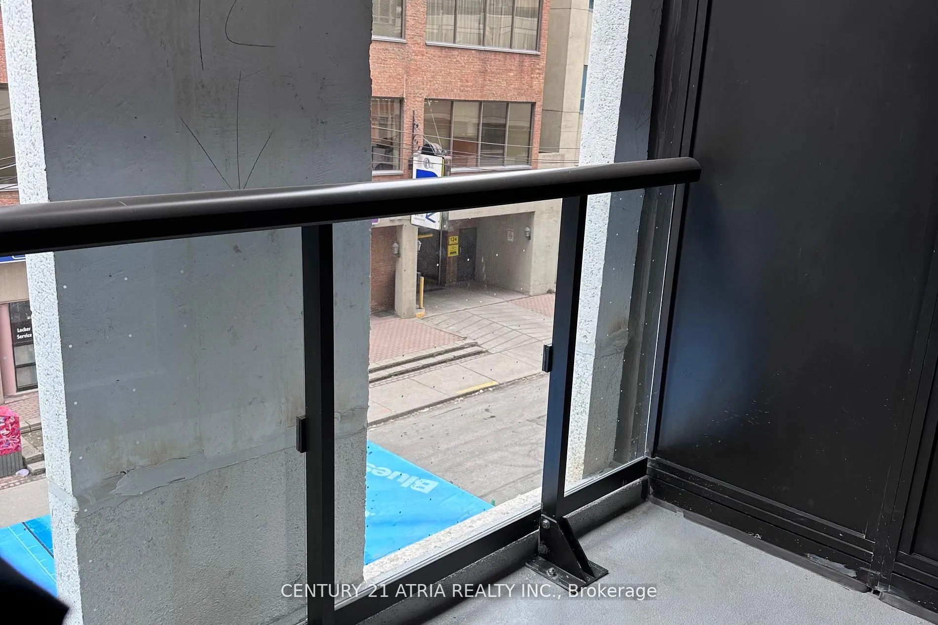 Photo 9 of Unit 206, 121 St. Patrick Street E, Toronto, University — HOMEH