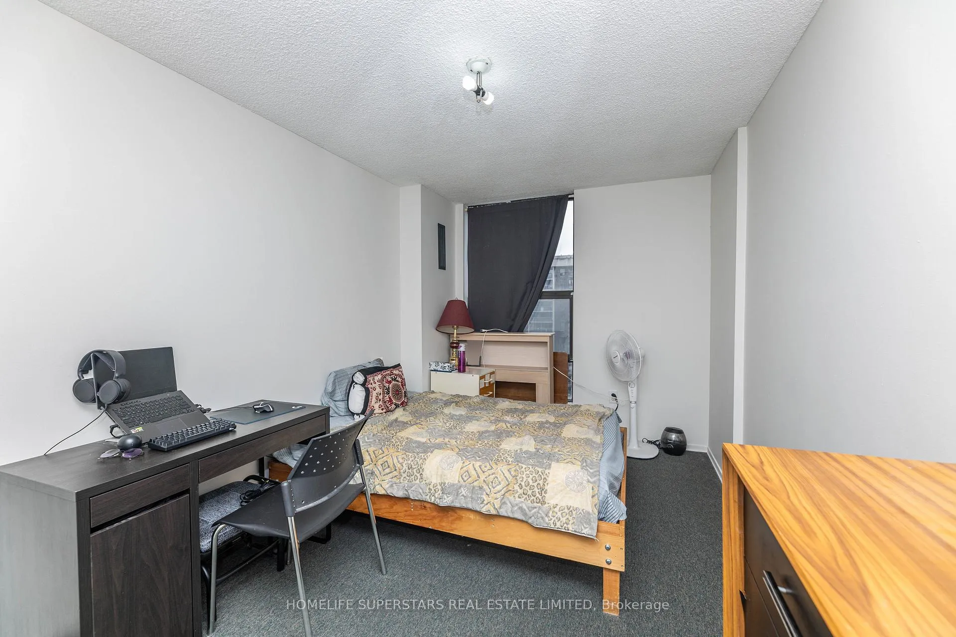 Photo 8 of Unit 1608, 4 Kings Cross Road, Brampton, Queen Street Corridor — HOMEH