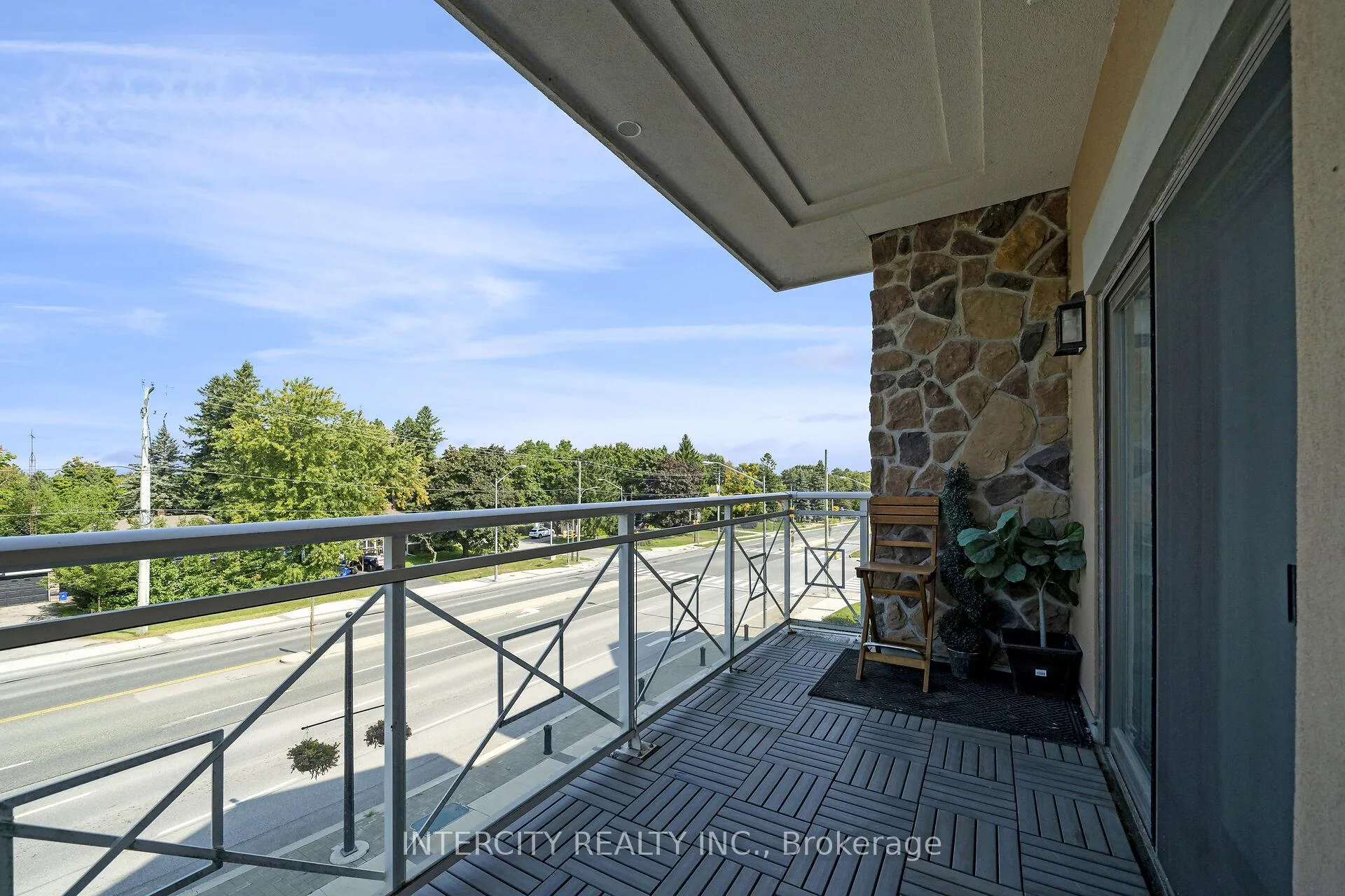 Photo 28 of Unit 302, 80 Burns Boulevard, King, King City — HOMEH