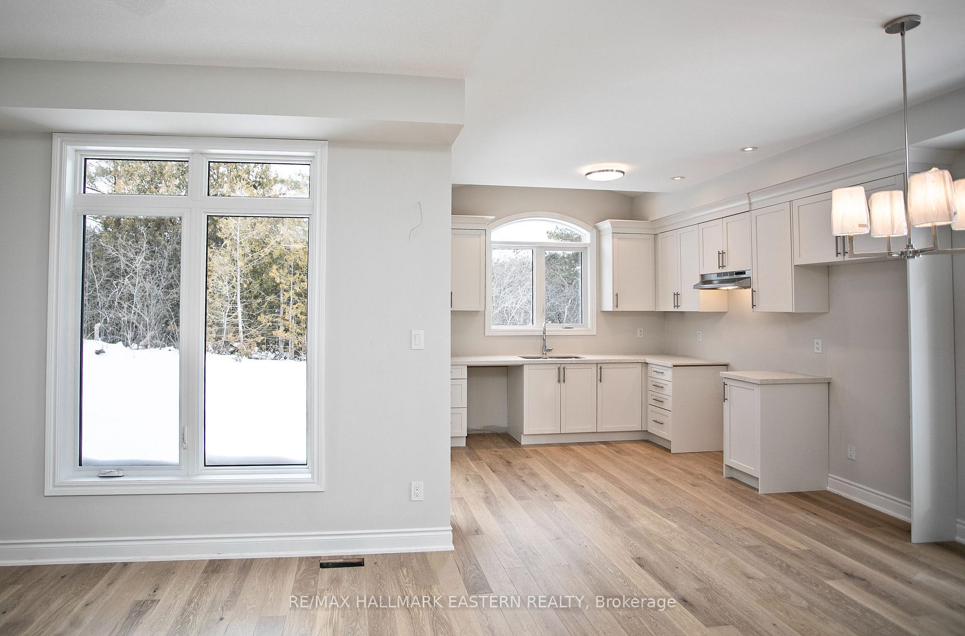 Photo 10 of 22 Coldbrook Drive, Cavan Monaghan, Cavan-Monaghan — HOMEH
