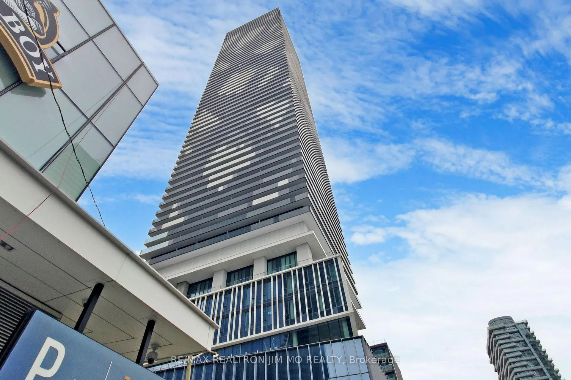 Photo 2 of Unit PH201, 138 Downes Street, Toronto, Waterfront Communities — HOMEH