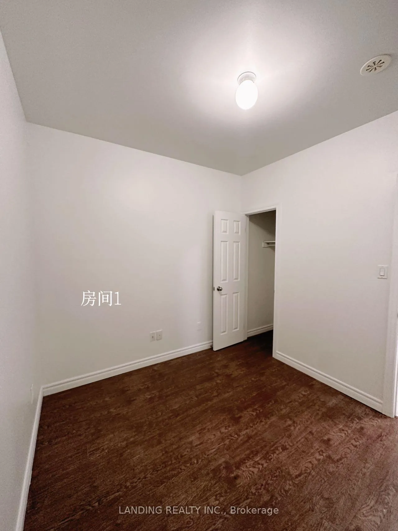 Photo 3 of 88 Unity Gardens Drive, Markham, Village Green-South Unionville — HOMEH