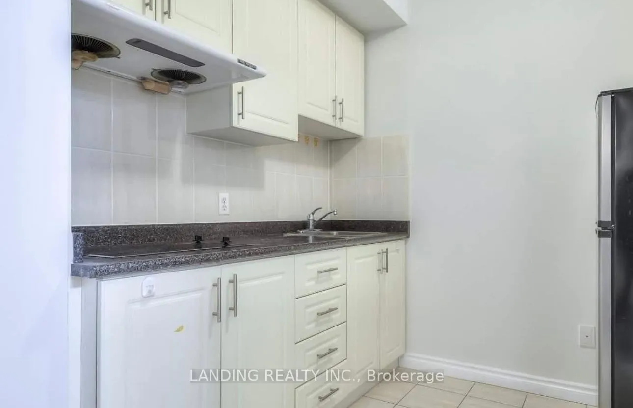 Photo 7 of 88 Unity Gardens Drive, Markham, Village Green-South Unionville — HOMEH