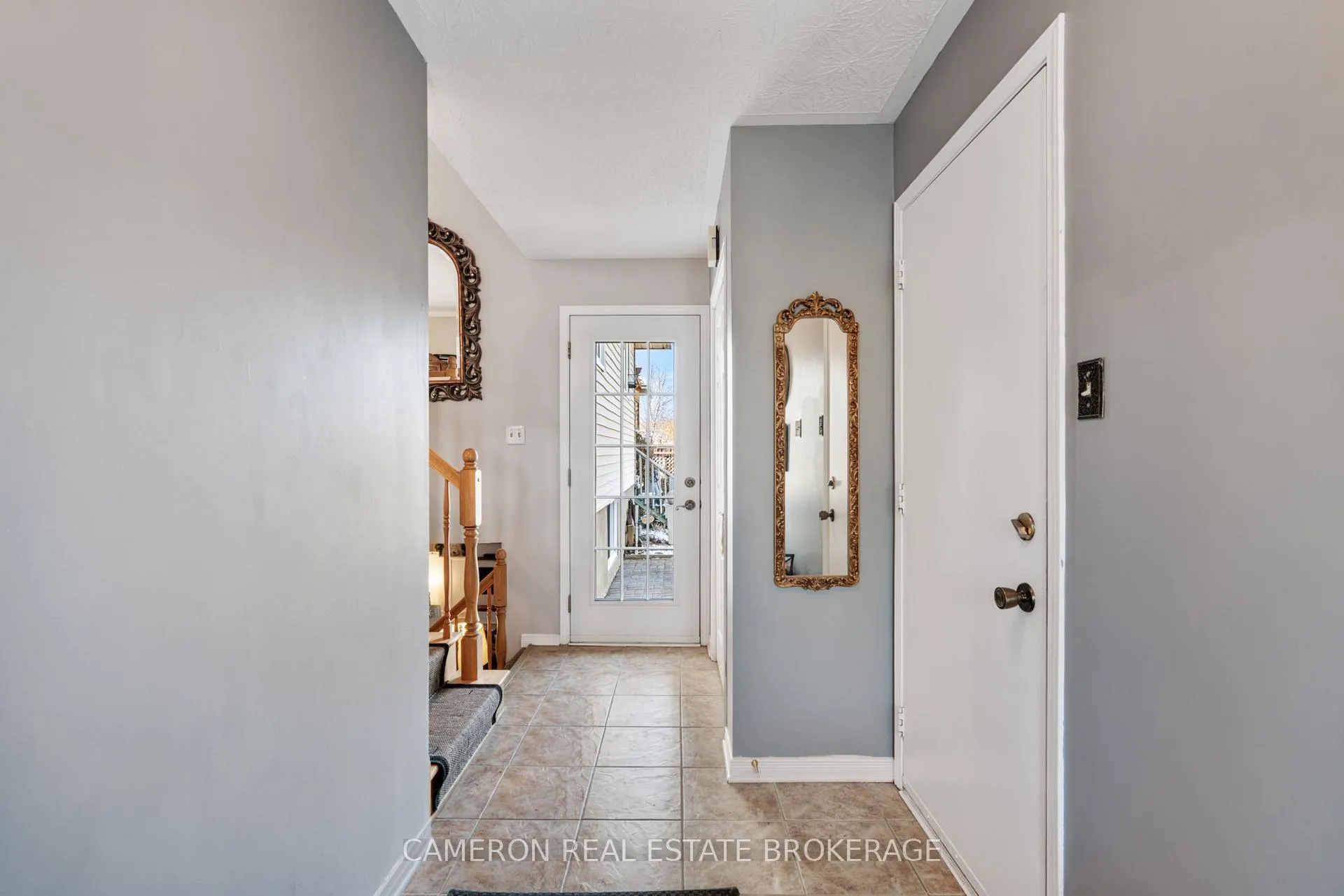 Photo 3 of 1343 Lancaster Crescent, Cornwall — HOMEH