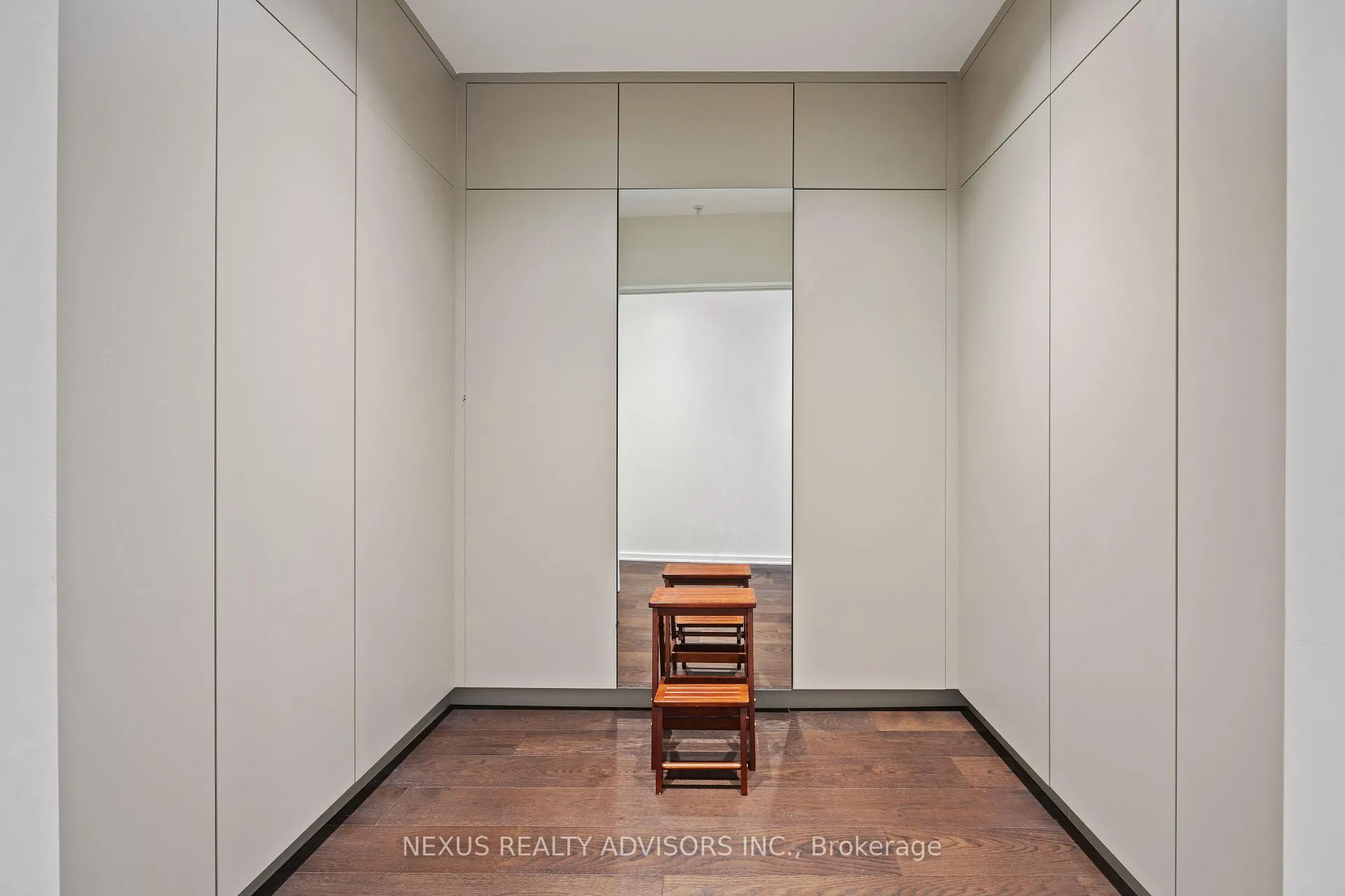 Photo 23 of Unit 6005, 180 University Avenue, Toronto, University — HOMEH