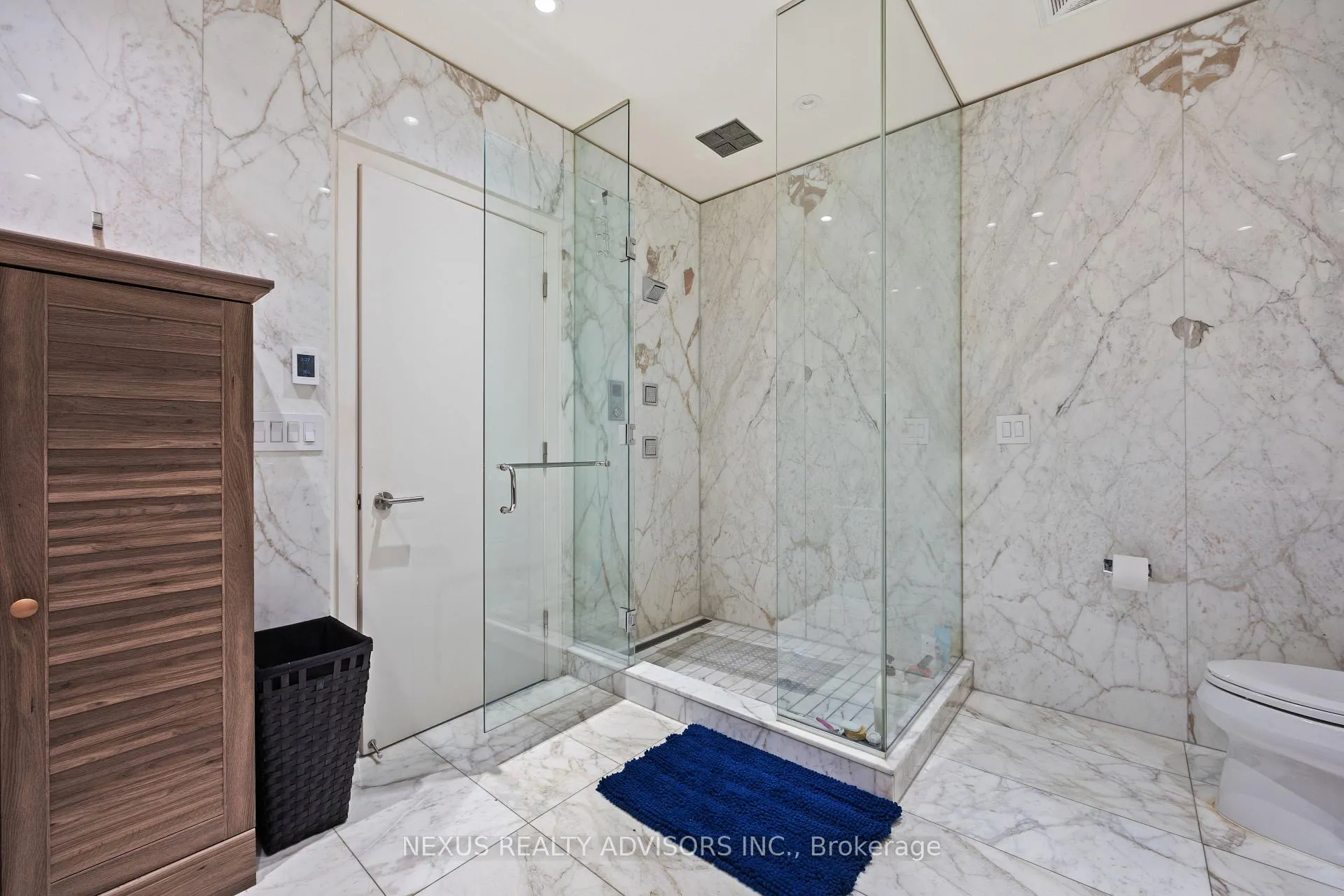 Photo 24 of Unit 6005, 180 University Avenue, Toronto, University — HOMEH