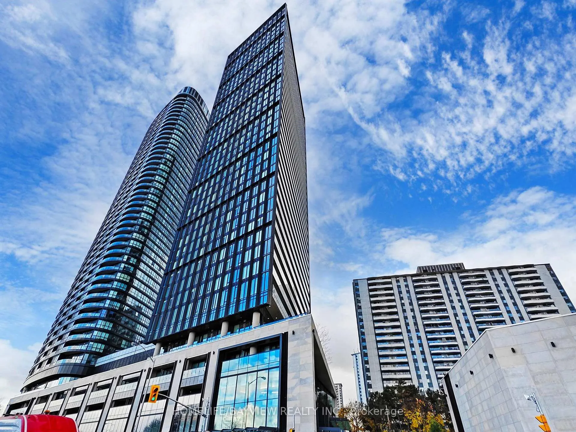 Front of Unit 2501, 575 Bloor Street E
