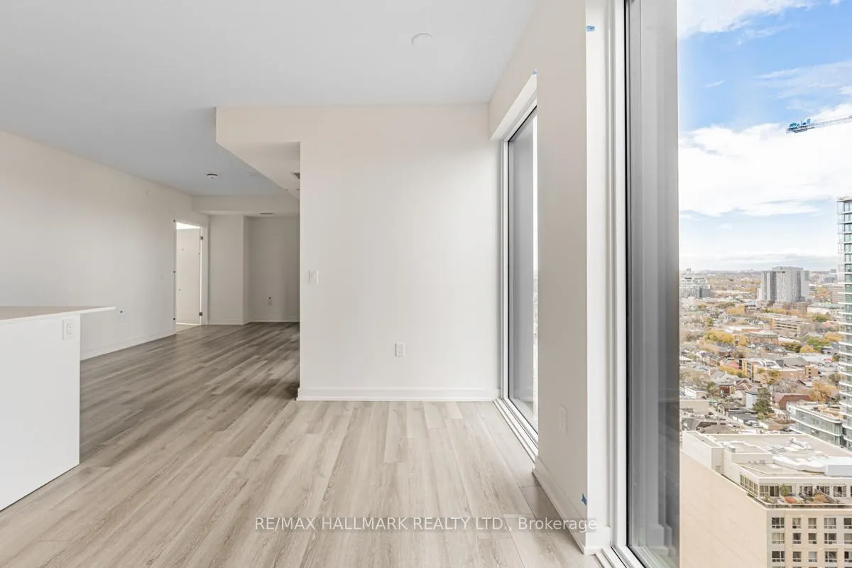 Photo 11 of Unit 2709, 238 Simcoe Street, Toronto, Kensington-Chinatown — HOMEH