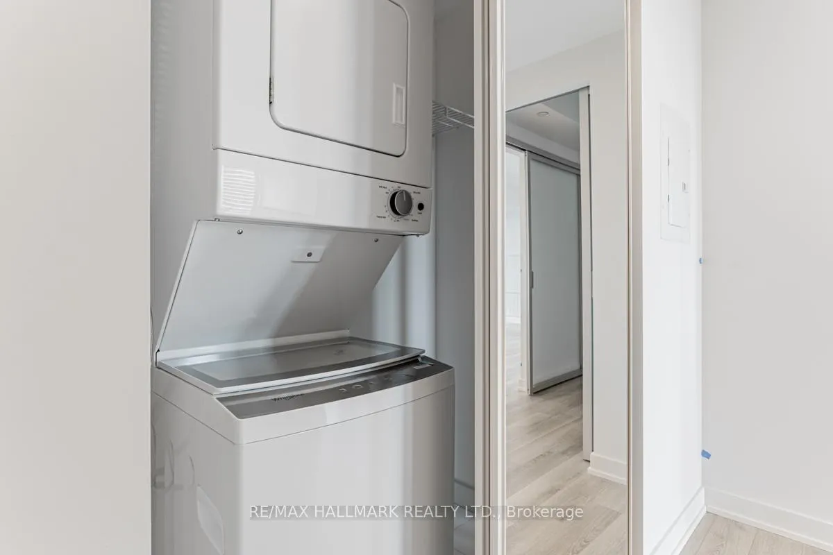 Photo 16 of Unit 2709, 238 Simcoe Street, Toronto, Kensington-Chinatown — HOMEH
