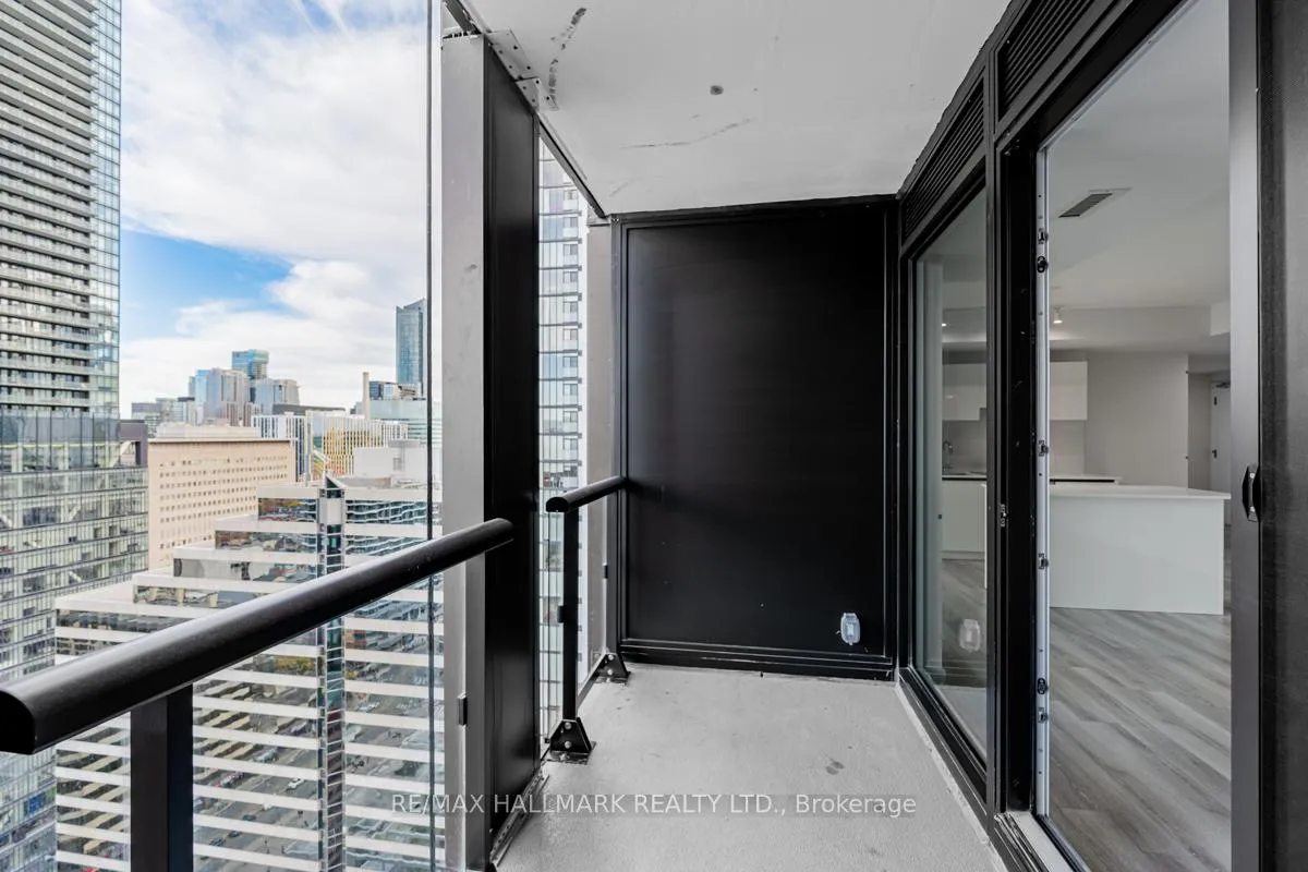 Photo 24 of Unit 2709, 238 Simcoe Street, Toronto, Kensington-Chinatown — HOMEH