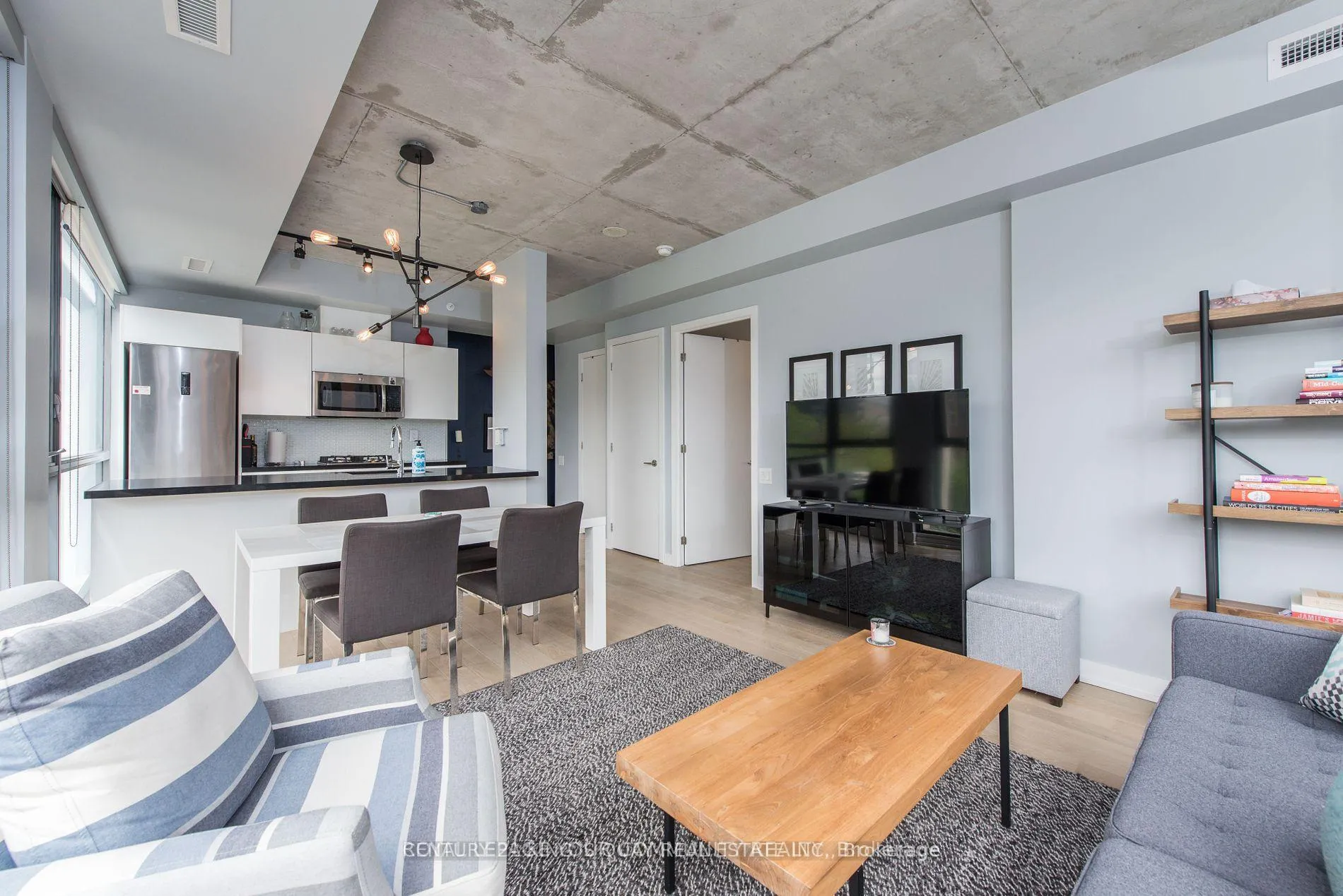 Photo 11 of Unit 624, 39 Brant Street, Toronto, Waterfront Communities — HOMEH