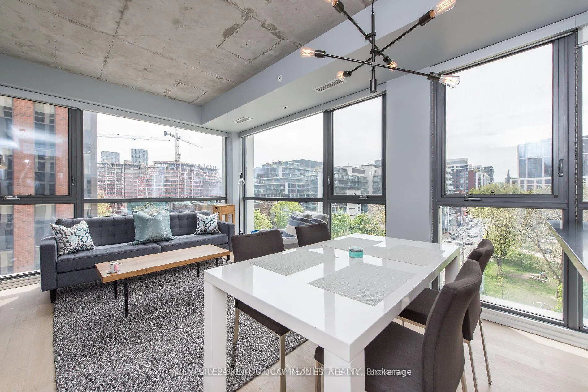 Photo 13 of Unit 624, 39 Brant Street, Toronto, Waterfront Communities — HOMEH