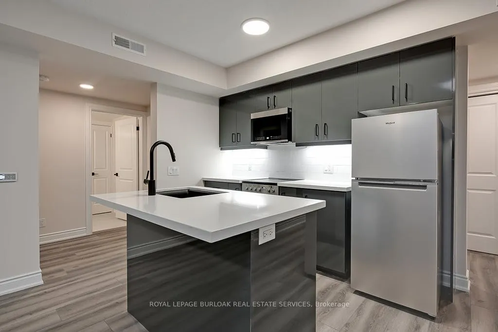 Photo 7 of Unit 0C, 261 King Street E, Hamilton, Stoney Creek — HOMEH