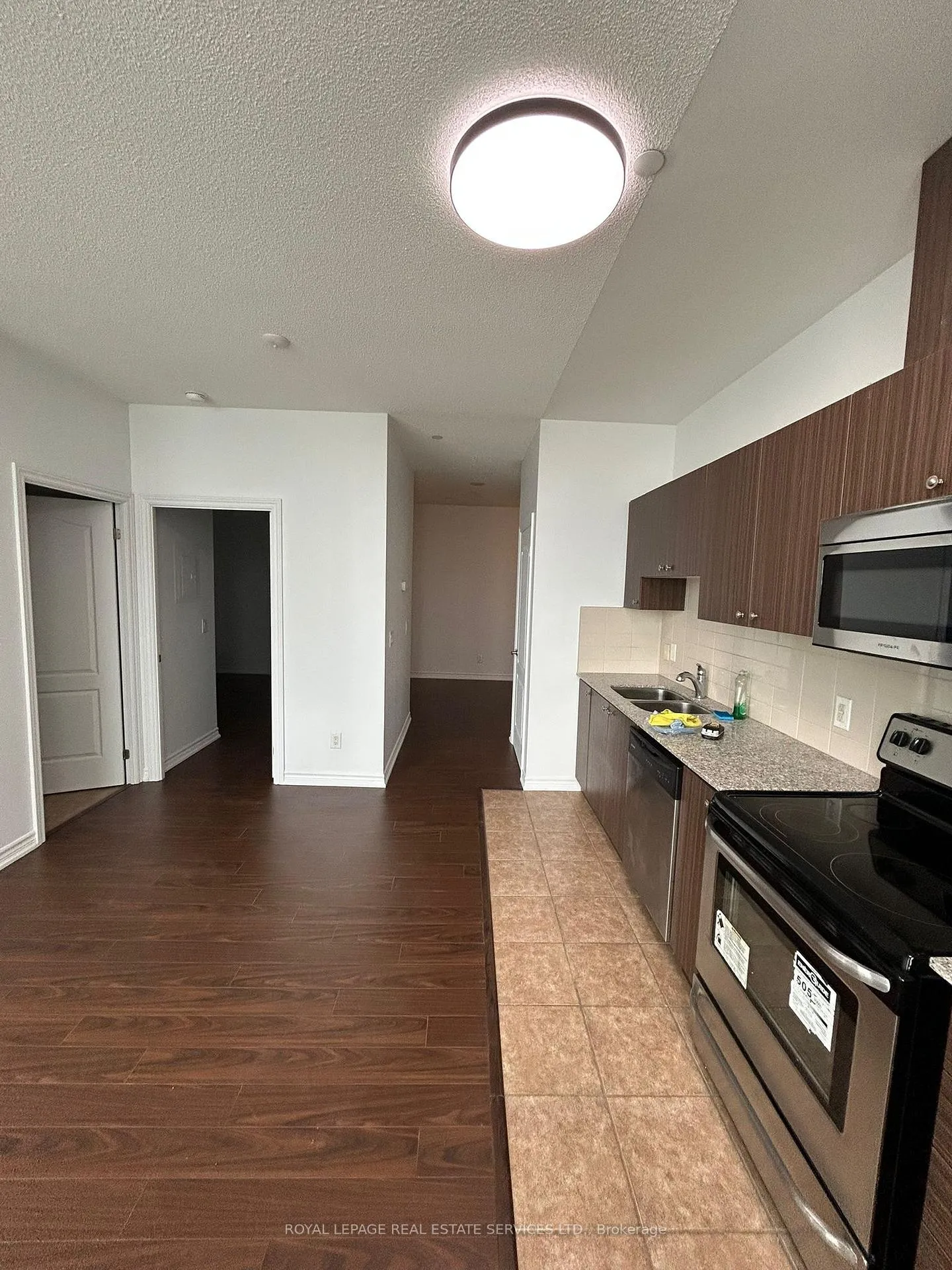 Photo 9 of Unit 1126, 8323 Kennedy Road, Markham, Unionville — HOMEH
