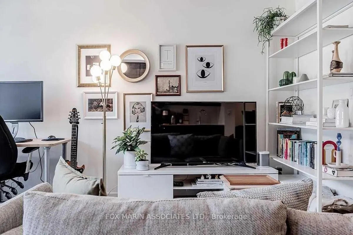 Photo 5 of Unit 512, 50 Bruyeres Mews, Toronto, Waterfront Communities — HOMEH