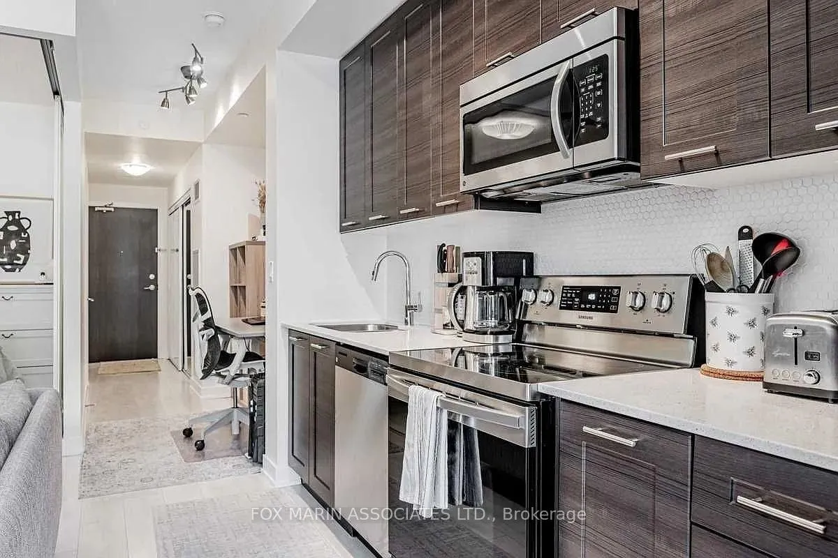 Photo 10 of Unit 512, 50 Bruyeres Mews, Toronto, Waterfront Communities — HOMEH