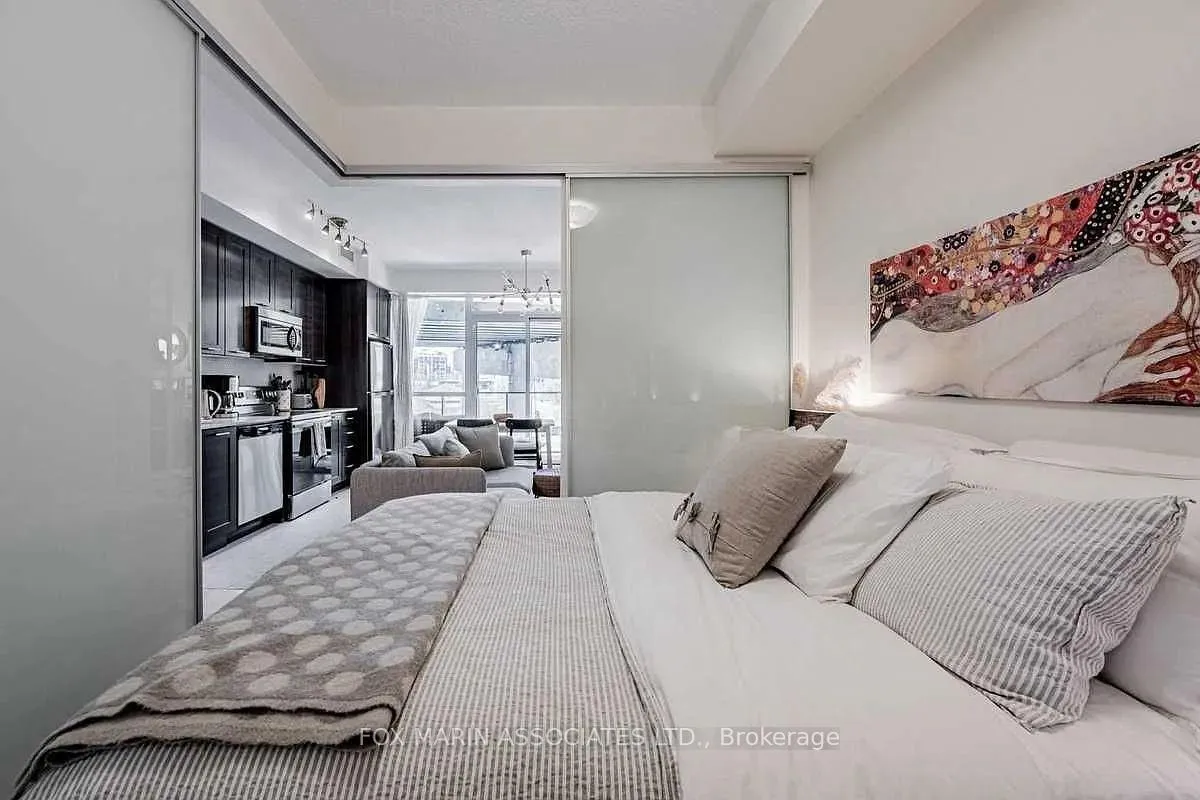 Photo 12 of Unit 512, 50 Bruyeres Mews, Toronto, Waterfront Communities — HOMEH