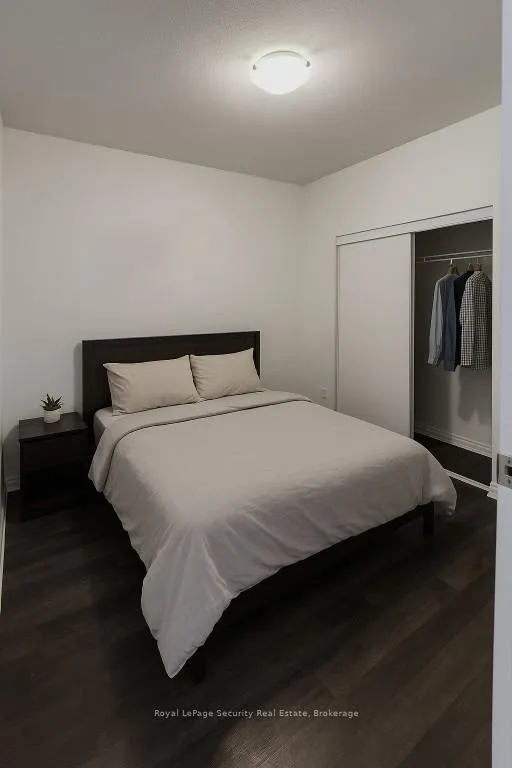Photo 11 of Unit PH4, 35 Saranac Boulevard, Toronto, Englemount-Lawrence — HOMEH