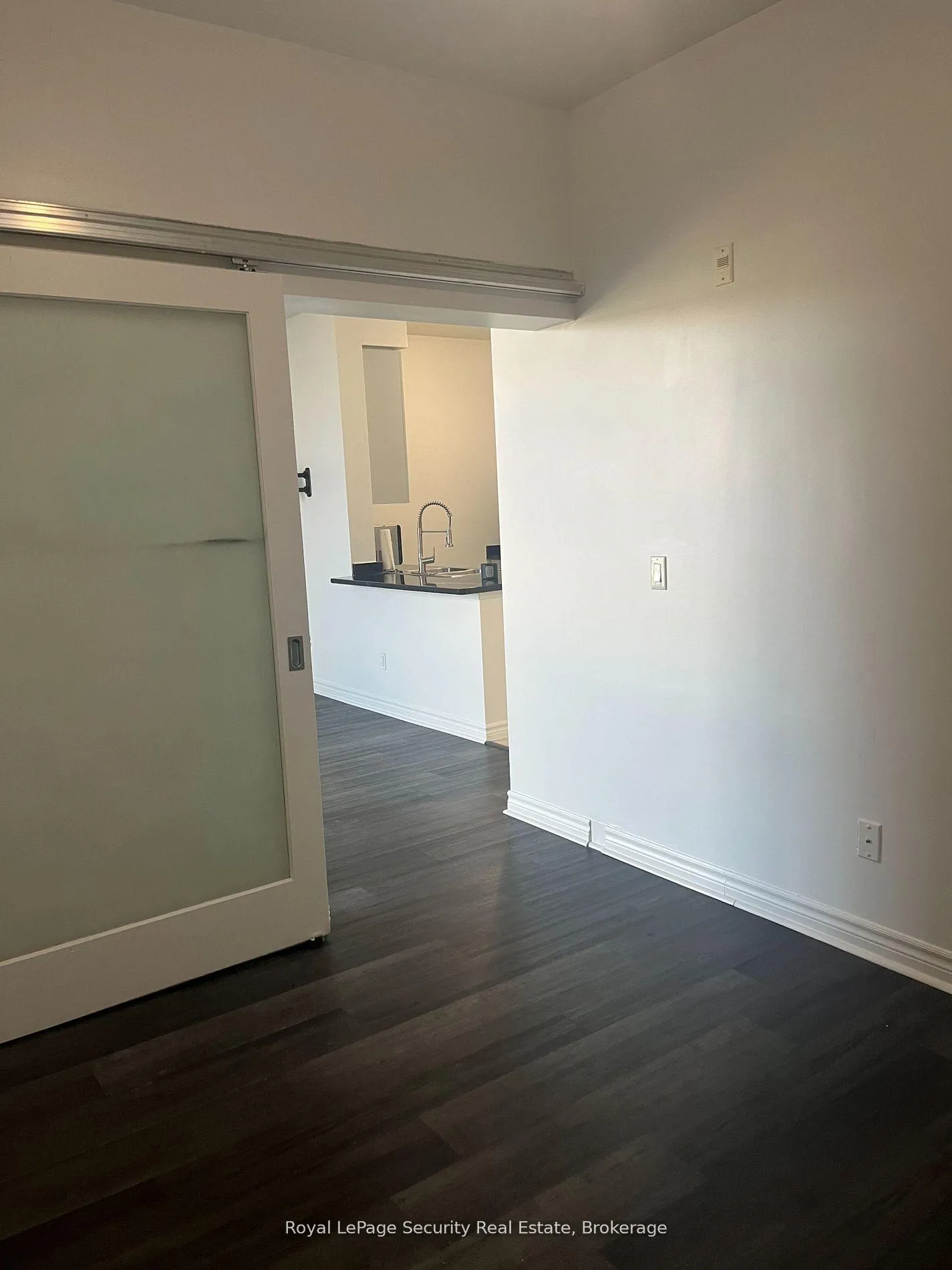 Photo 12 of Unit PH4, 35 Saranac Boulevard, Toronto, Englemount-Lawrence — HOMEH