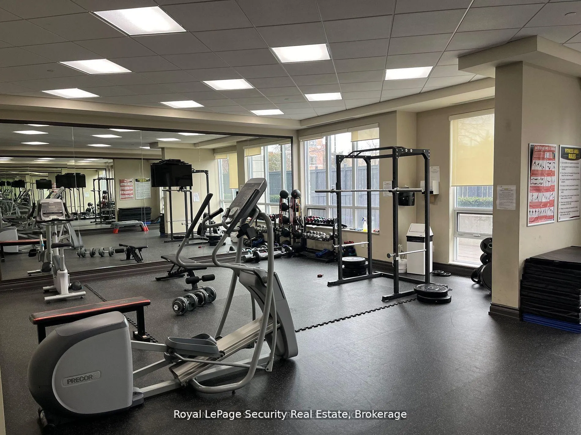 Photo 16 of Unit PH4, 35 Saranac Boulevard, Toronto, Englemount-Lawrence — HOMEH