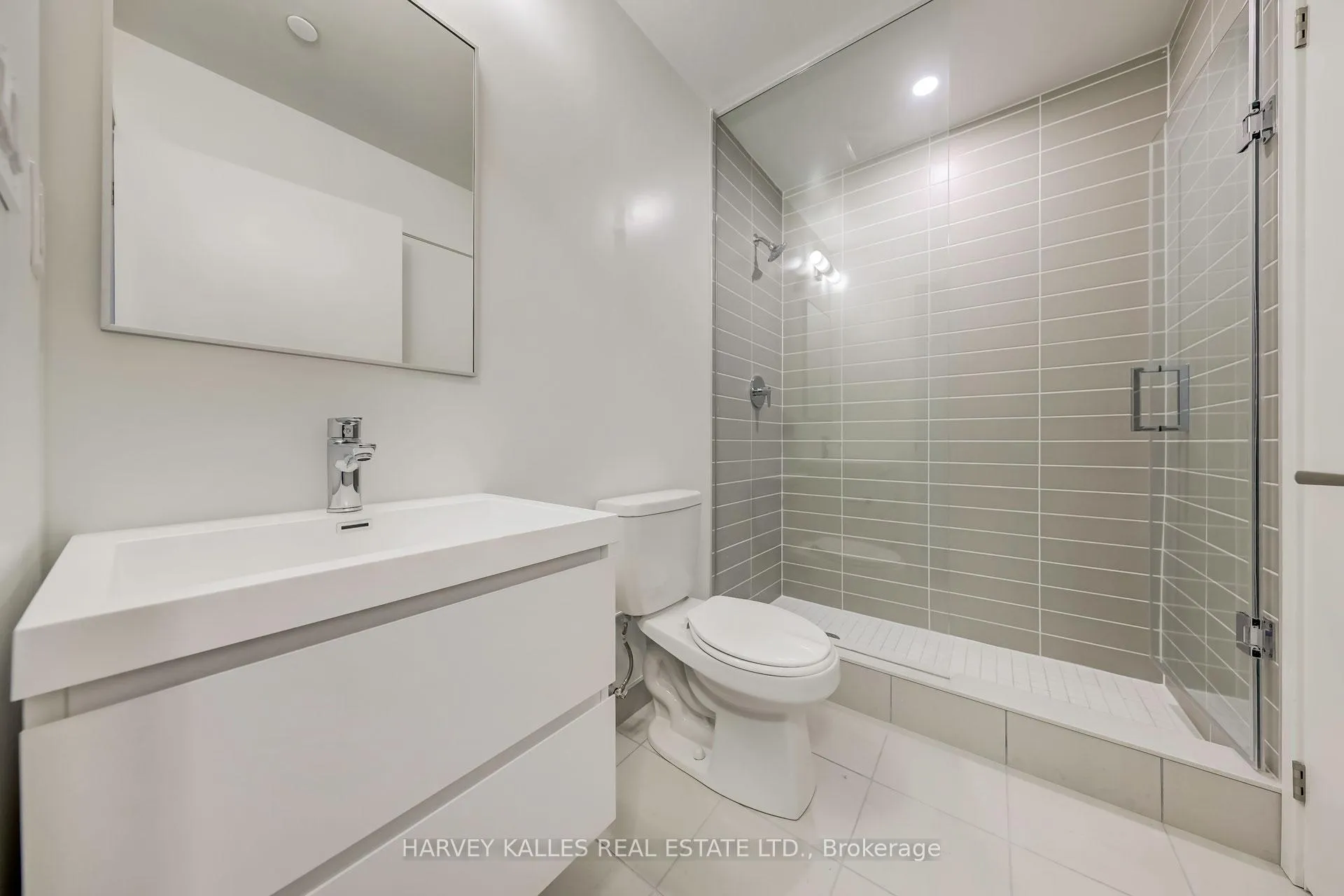 Photo 5 of Unit 1006A, 8119 Birchmount Road, Markham, Unionville — HOMEH