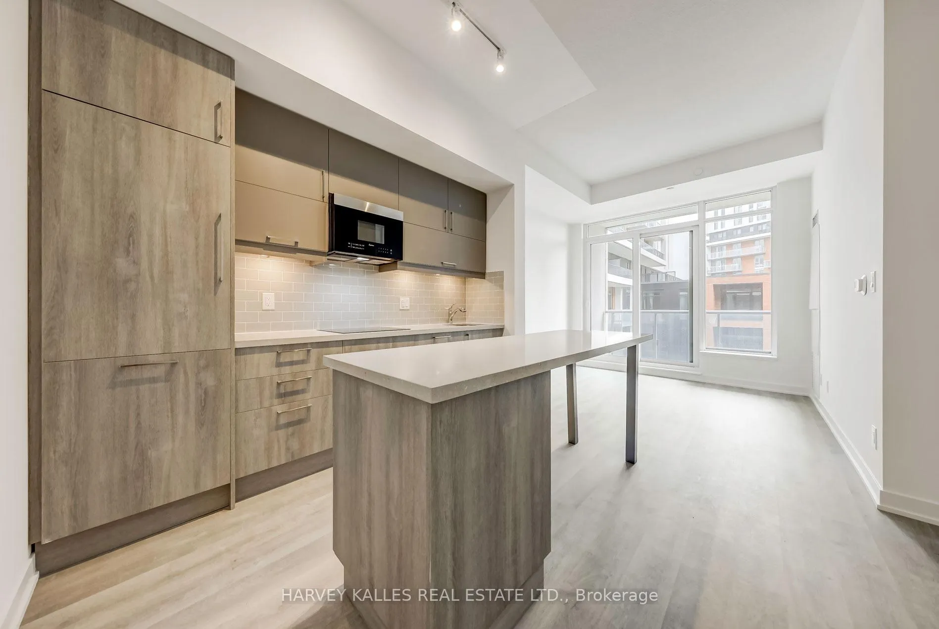 Photo 10 of Unit 1006A, 8119 Birchmount Road, Markham, Unionville — HOMEH