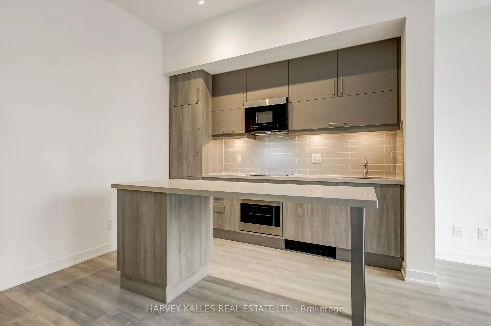 Photo 16 of Unit 1006A, 8119 Birchmount Road, Markham, Unionville — HOMEH