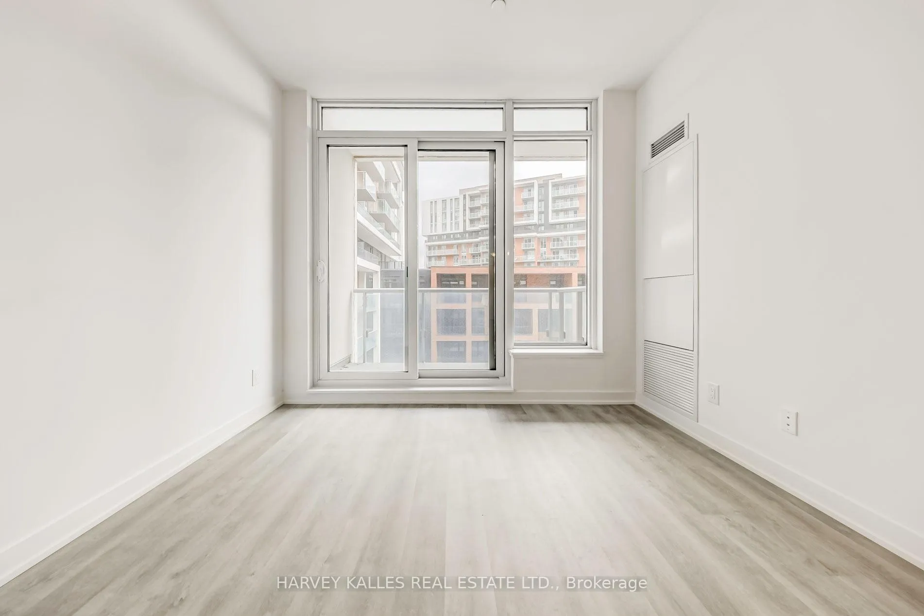 Photo 19 of Unit 1006A, 8119 Birchmount Road, Markham, Unionville — HOMEH