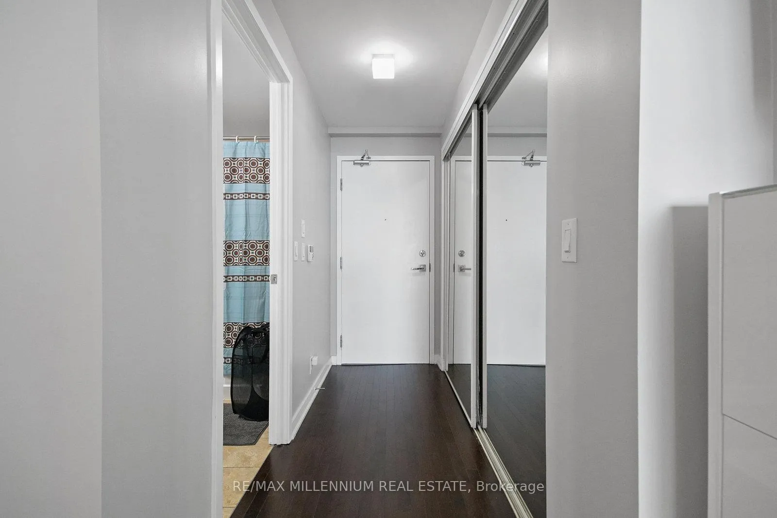 Photo 3 of Unit 6006, 14 York Street, Toronto, Waterfront Communities — HOMEH
