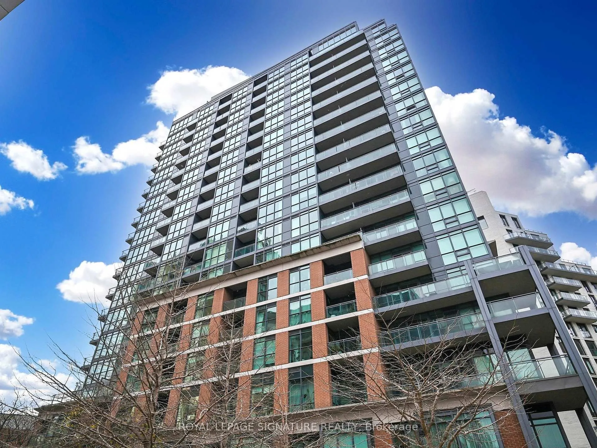 Front of Unit 1201, 1171 Queen Street W