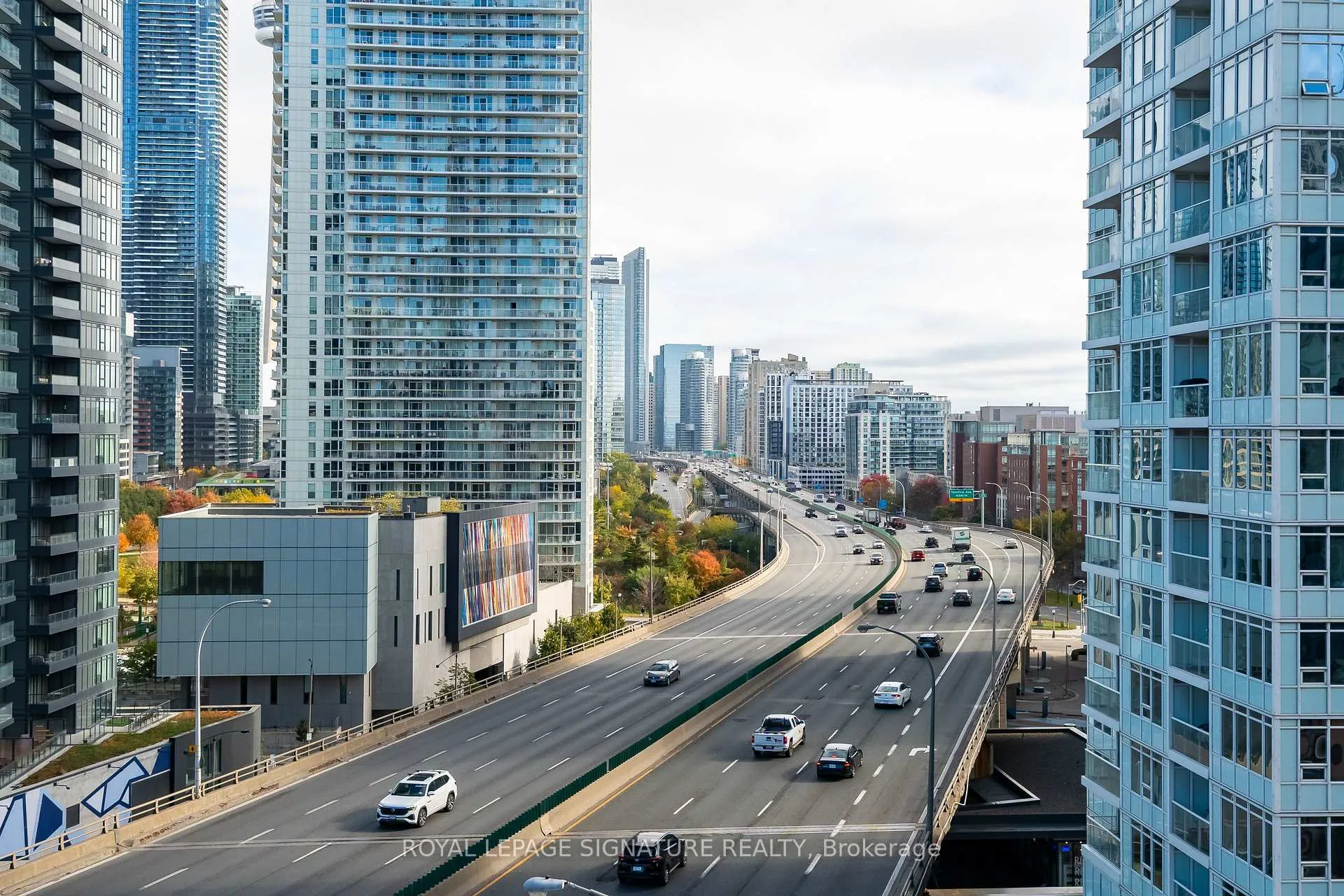 Photo 21 of Unit 1106, 20 Bruyeres Mews, Toronto, Niagara — HOMEH