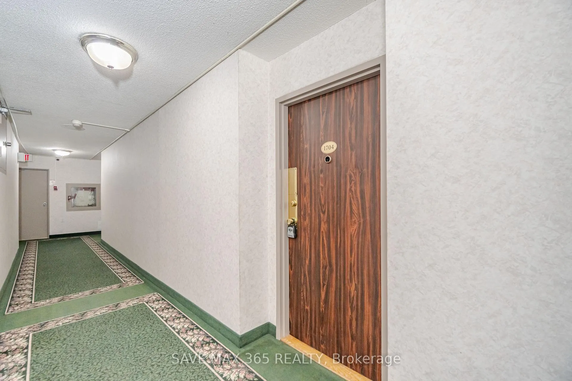 Photo 5 of Unit 1704, 18 Knightsbridge Road, Brampton, Queen Street Corridor — HOMEH