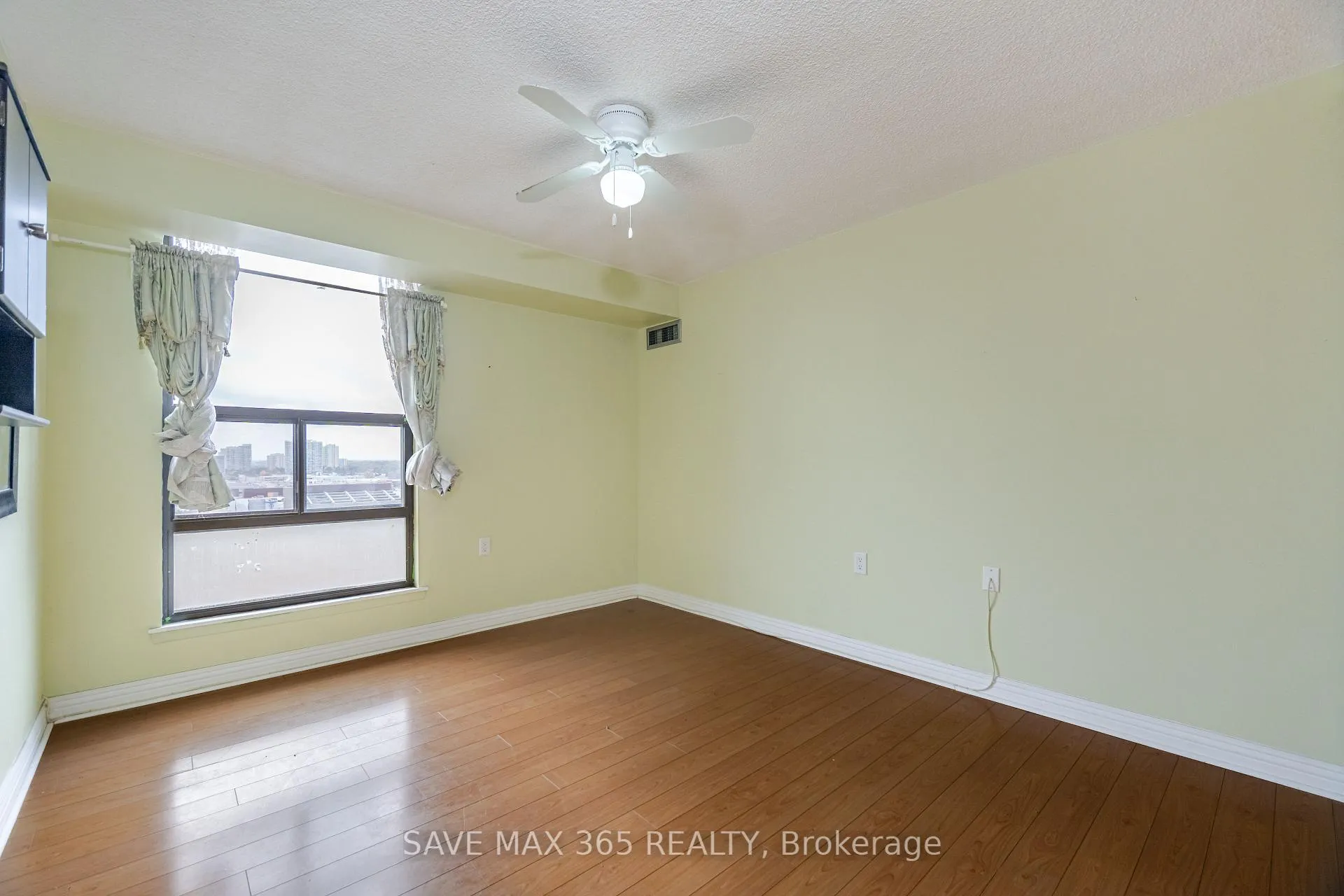 Photo 26 of Unit 1704, 18 Knightsbridge Road, Brampton, Queen Street Corridor — HOMEH