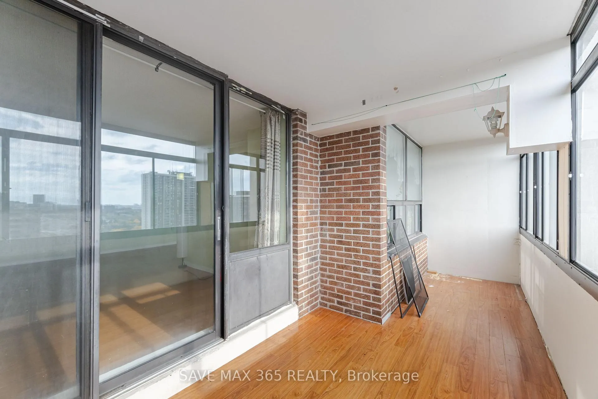 Photo 32 of Unit 1704, 18 Knightsbridge Road, Brampton, Queen Street Corridor — HOMEH