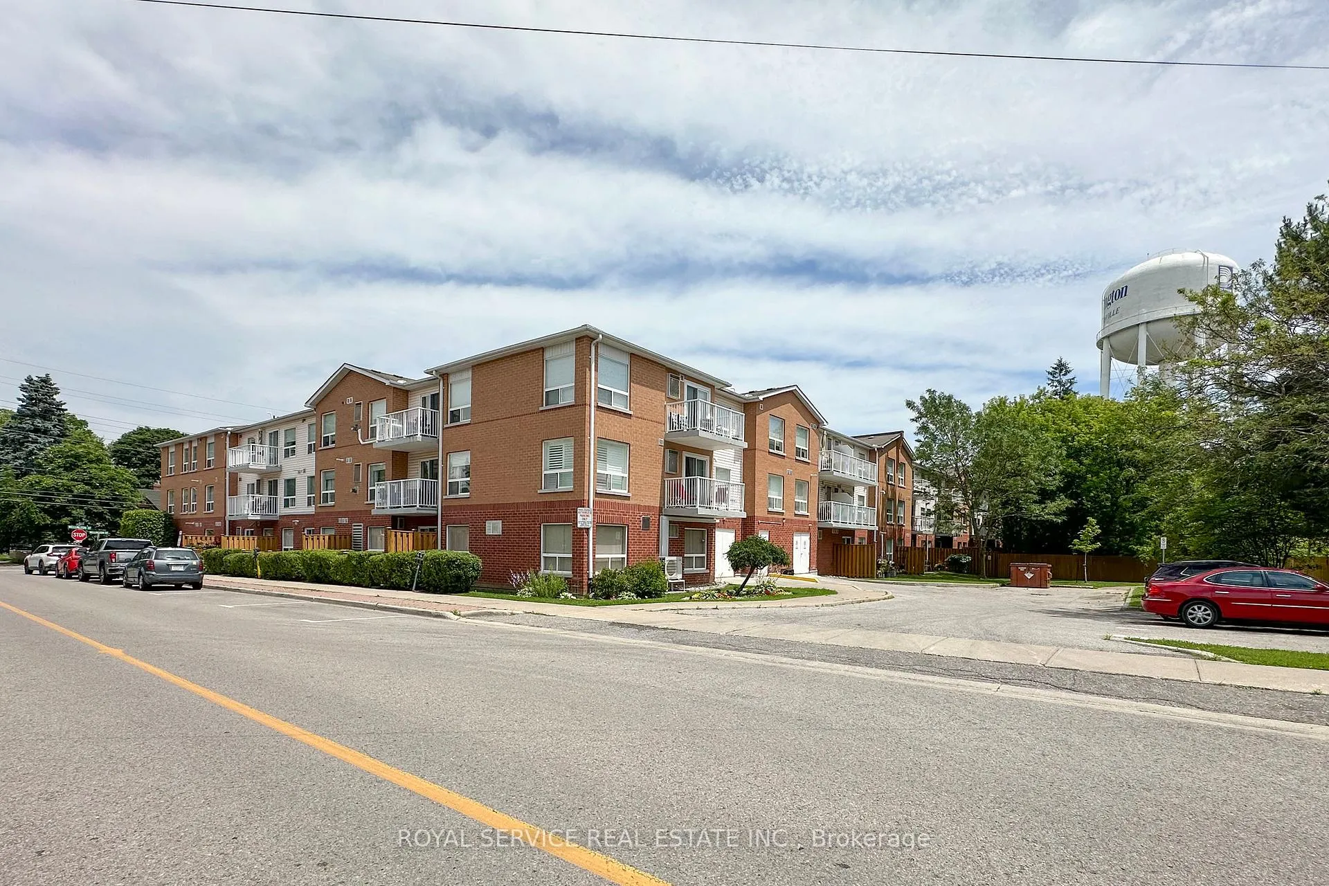 Photo 20 of Unit 212, 95 Wellington Street, Clarington, Bowmanville — HOMEH