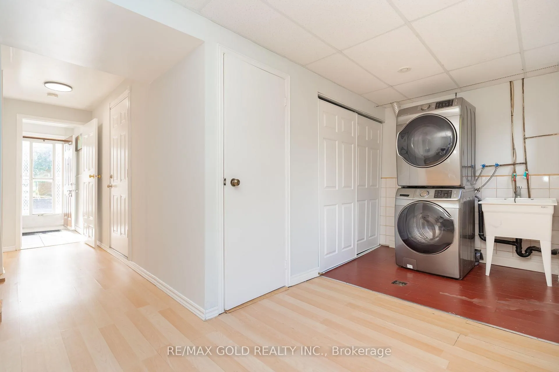 Photo 9 of 57 Guildford Crescent, Brampton, Central Park — HOMEH