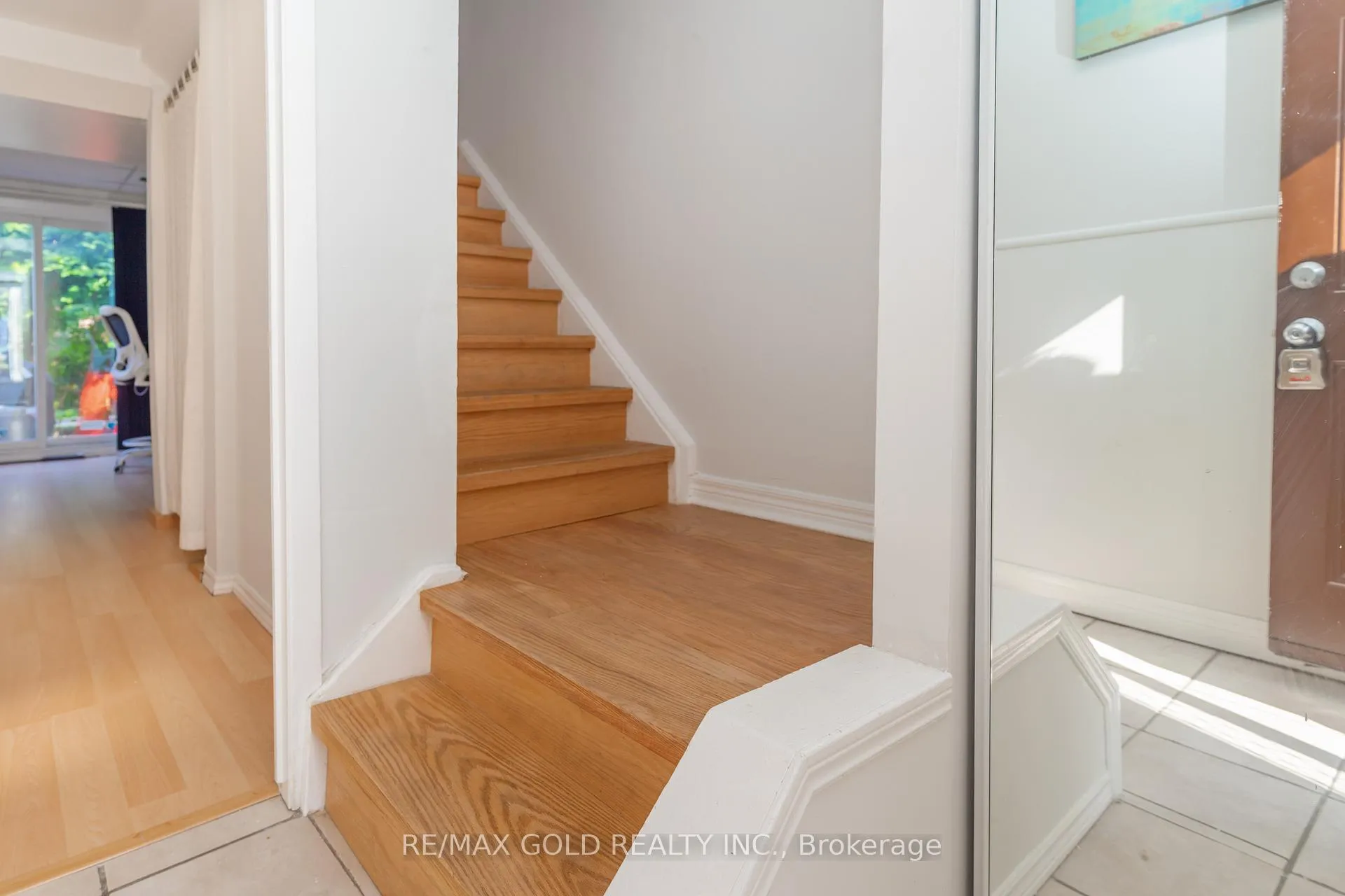 Photo 11 of 57 Guildford Crescent, Brampton, Central Park — HOMEH