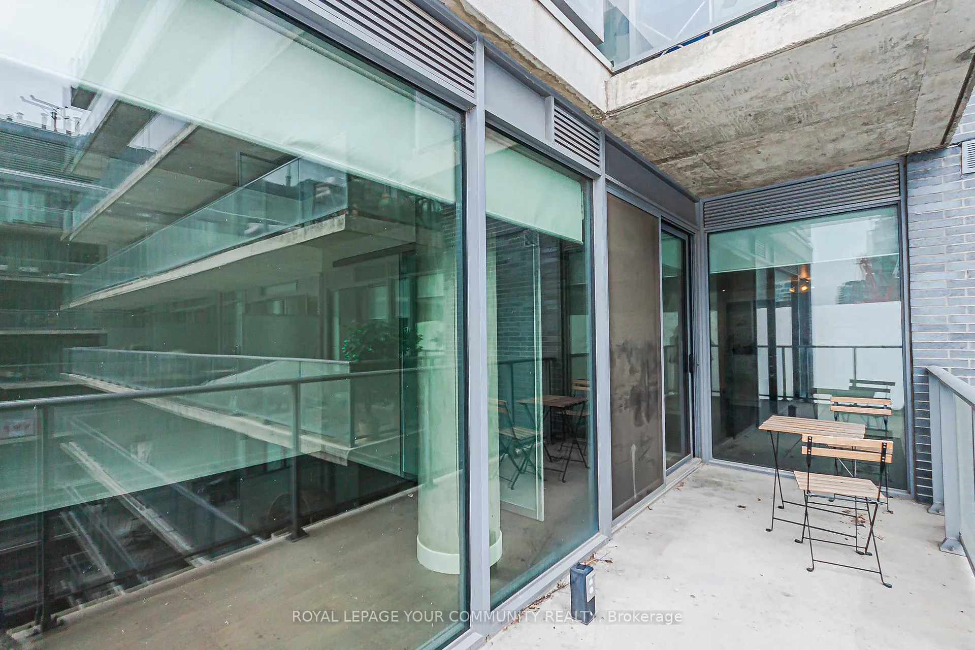 Photo 19 of Unit 621, 95 Bathurst Street, Toronto, Niagara — HOMEH