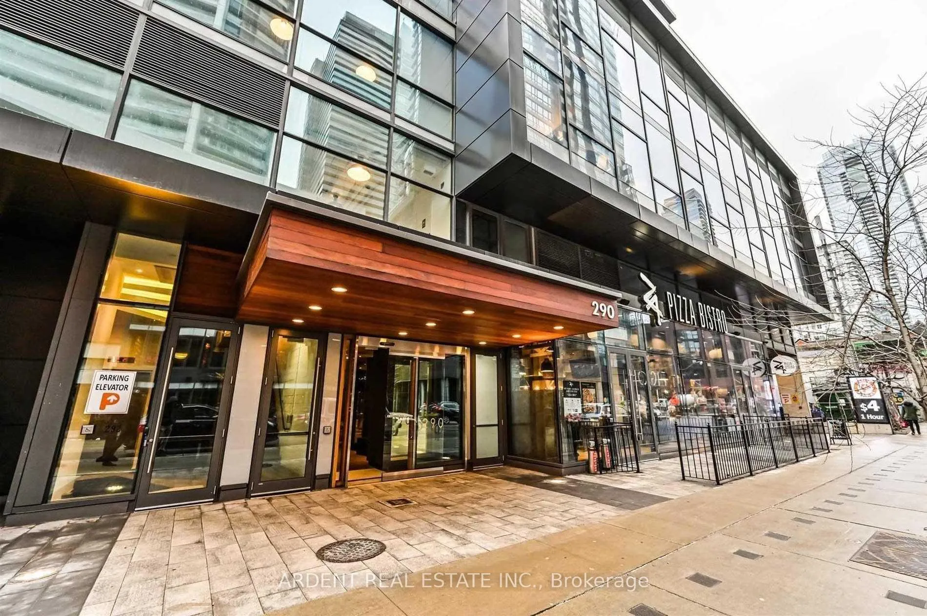Front of Unit 3008, 290 Adelaide Street W
