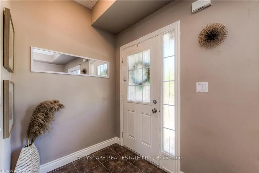 Photo 4 of Unit 4A, 38 Howe Drive, Kitchener — HOMEH