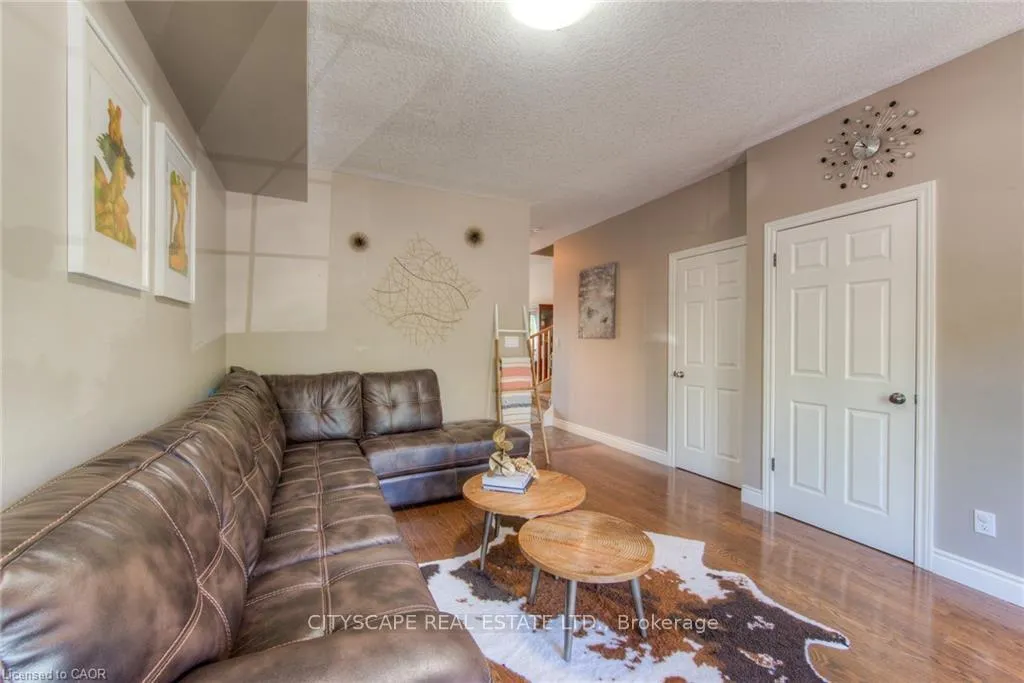 Photo 7 of Unit 4A, 38 Howe Drive, Kitchener — HOMEH