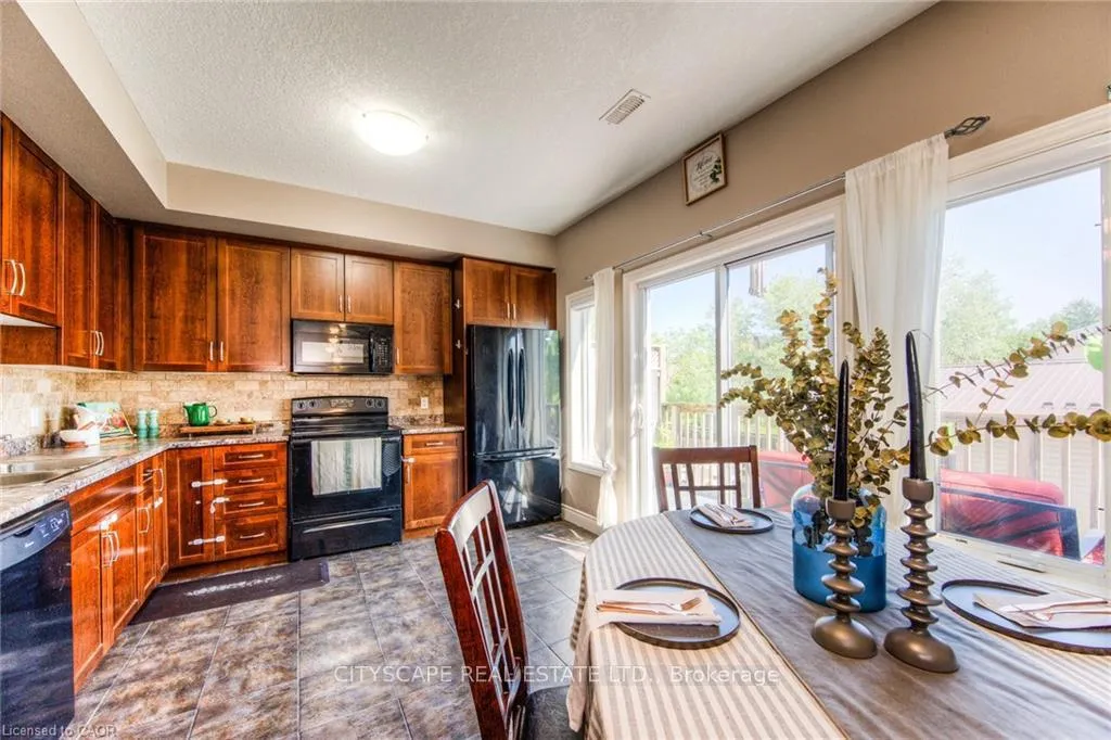 Photo 21 of Unit 4A, 38 Howe Drive, Kitchener — HOMEH