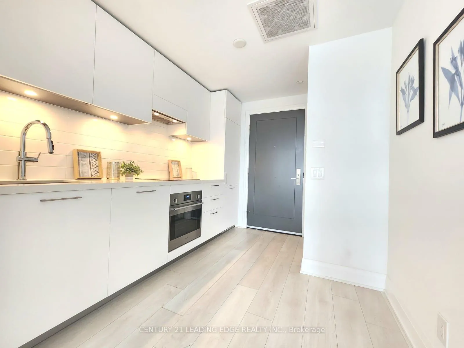Photo 12 of Unit 1202, 33 Frederick Todd Way, Toronto, Thorncliffe Park — HOMEH