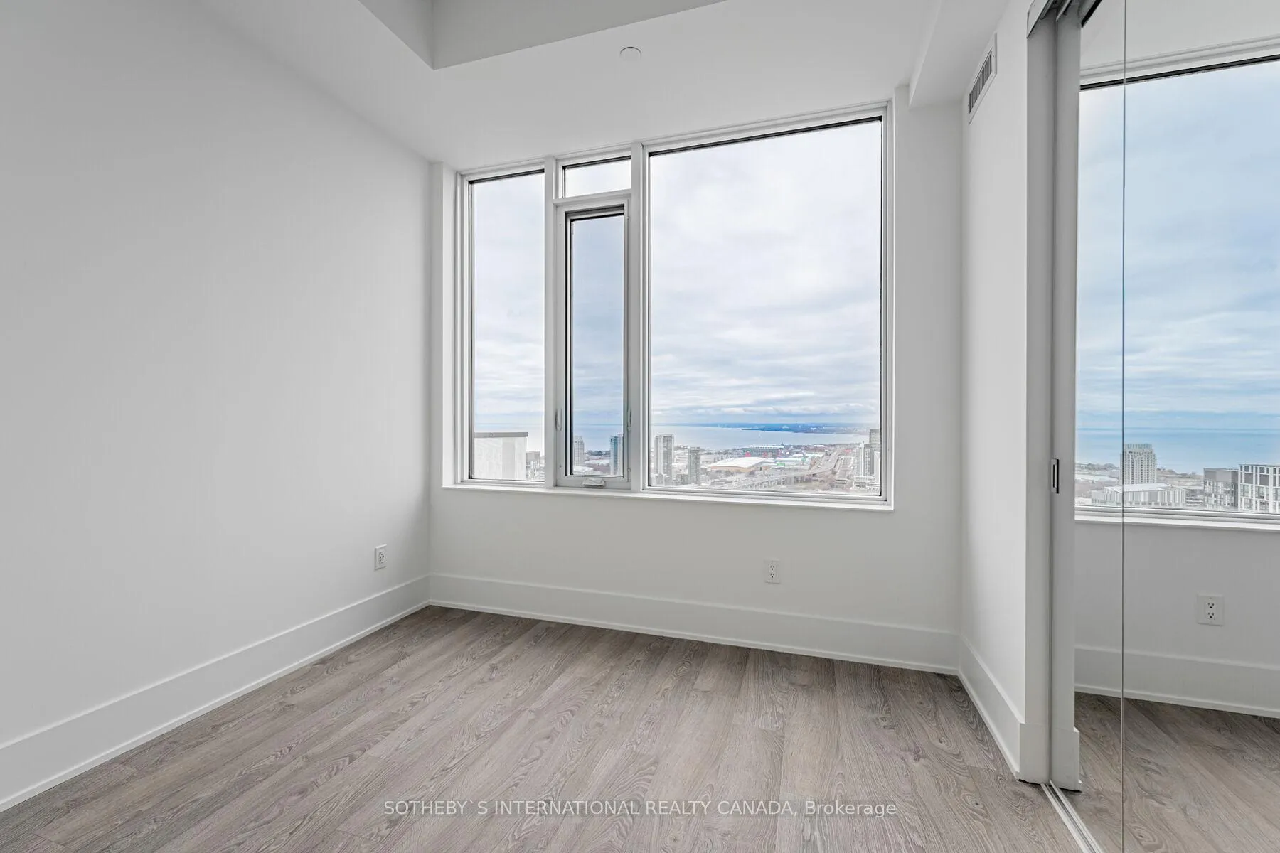 Photo 23 of Unit GPH15, 470 Front Street, Toronto, Waterfront Communities — HOMEH