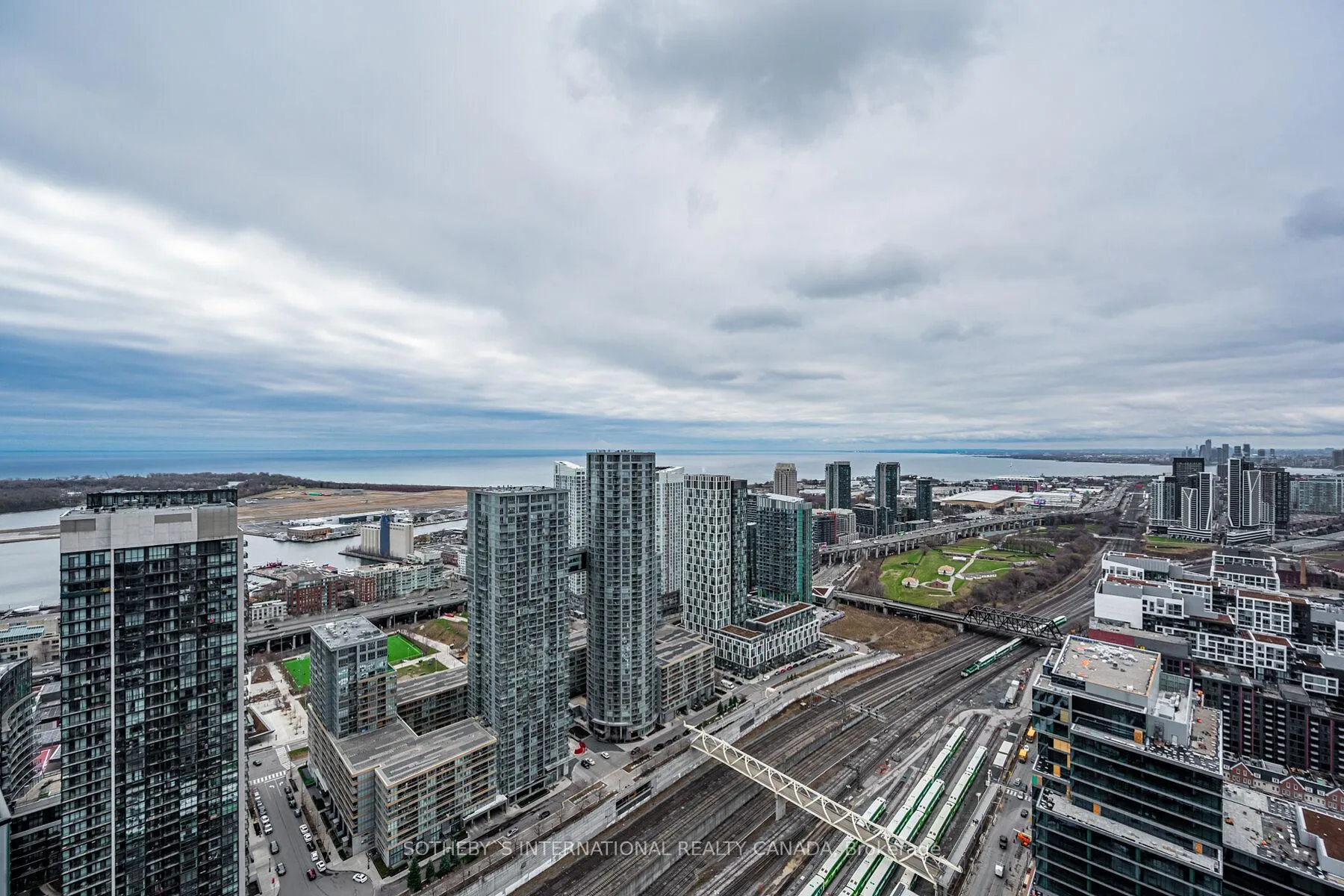 Photo 37 of Unit GPH15, 470 Front Street, Toronto, Waterfront Communities — HOMEH