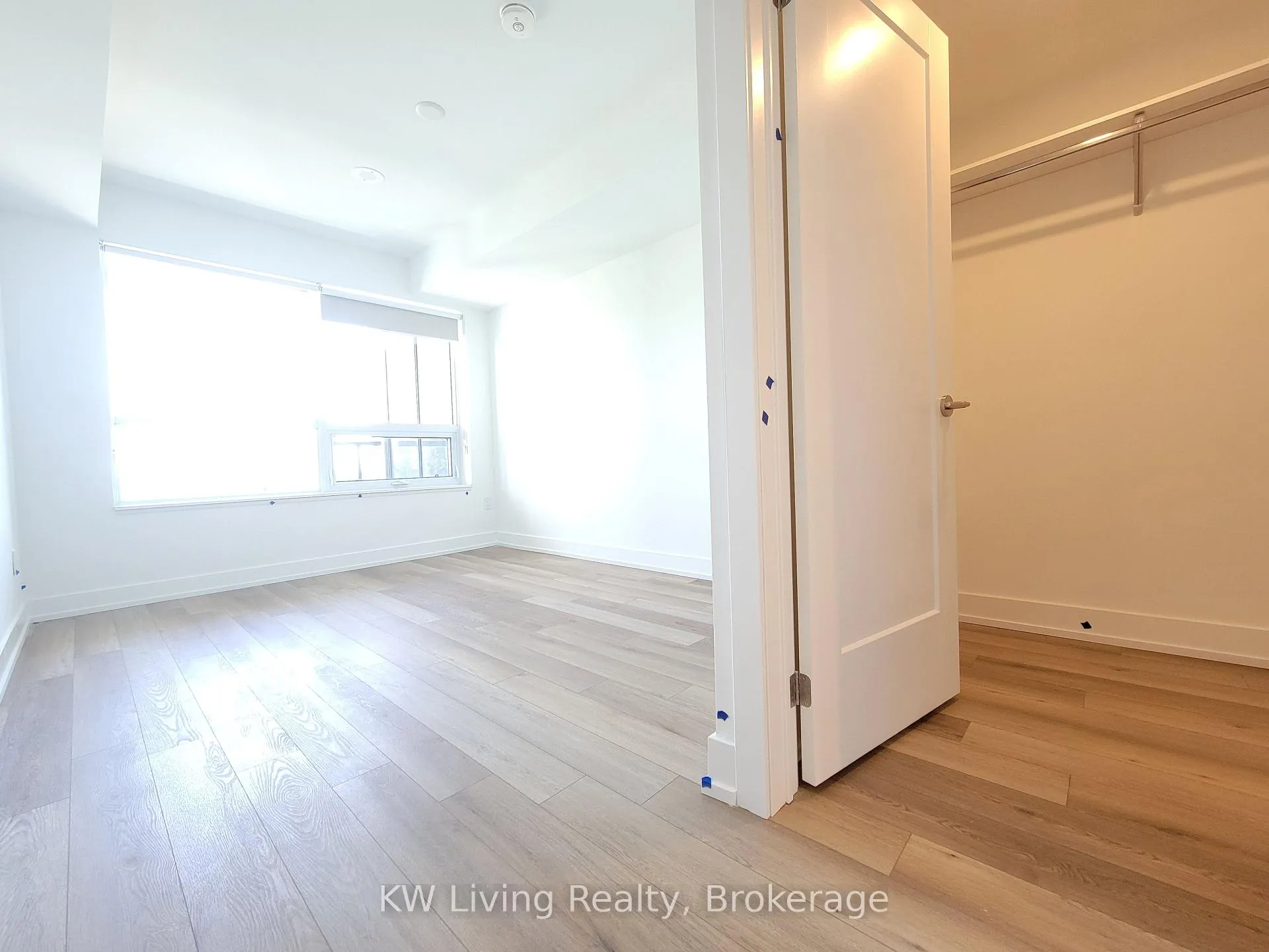 Photo 11 of Unit 820, 8 Cedarland Drive, Markham, Unionville — HOMEH